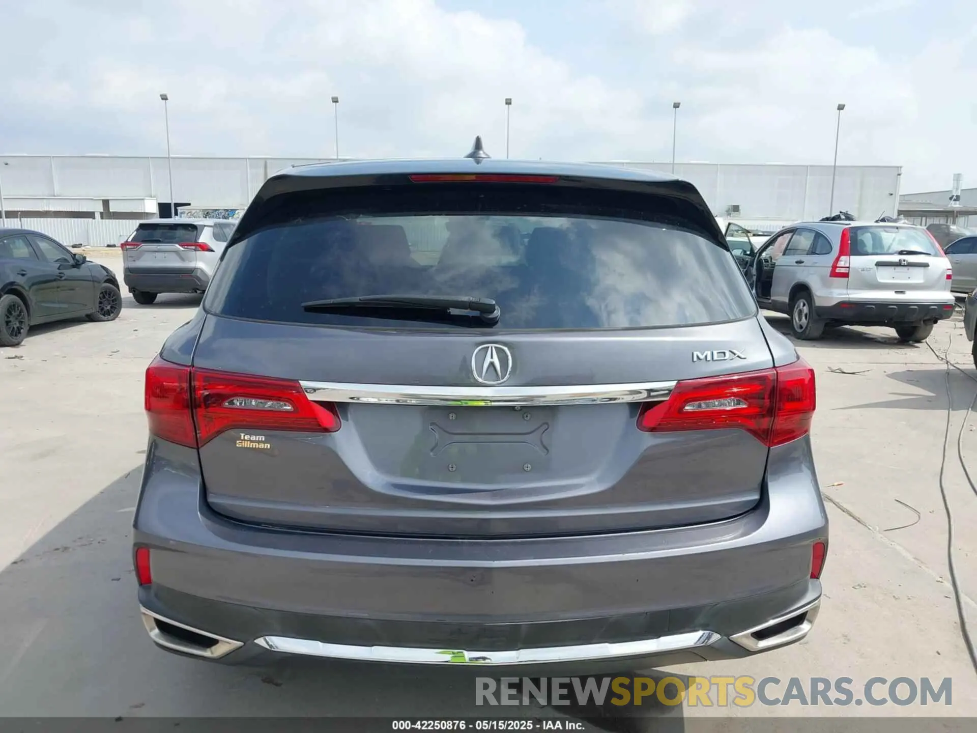 16 Photograph of a damaged car 5J8YD3H35KL012798 ACURA MDX 2019