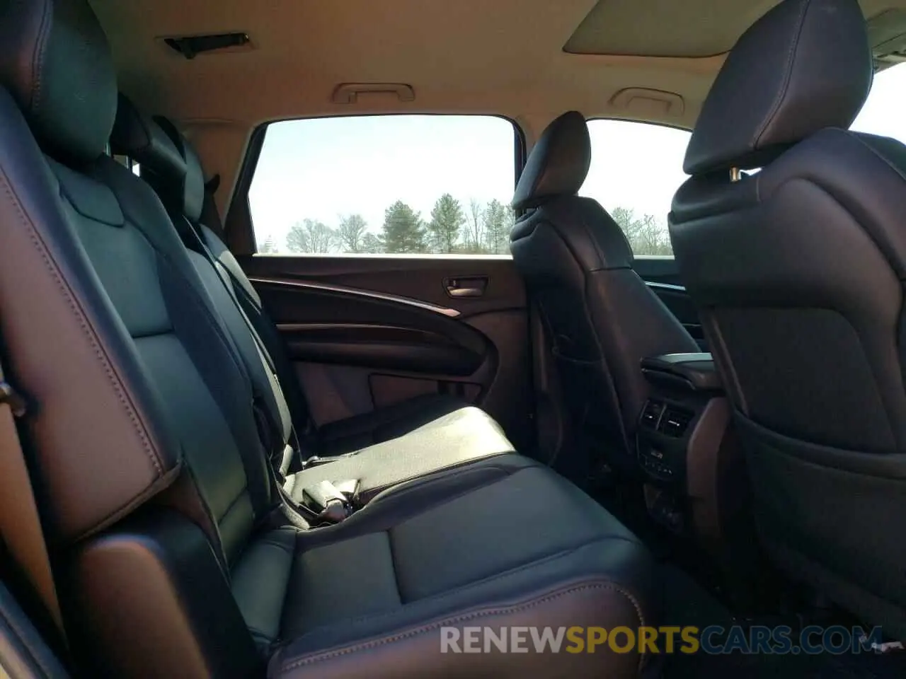 12 Photograph of a damaged car 5J8YD3H36KL011322 ACURA MDX 2019