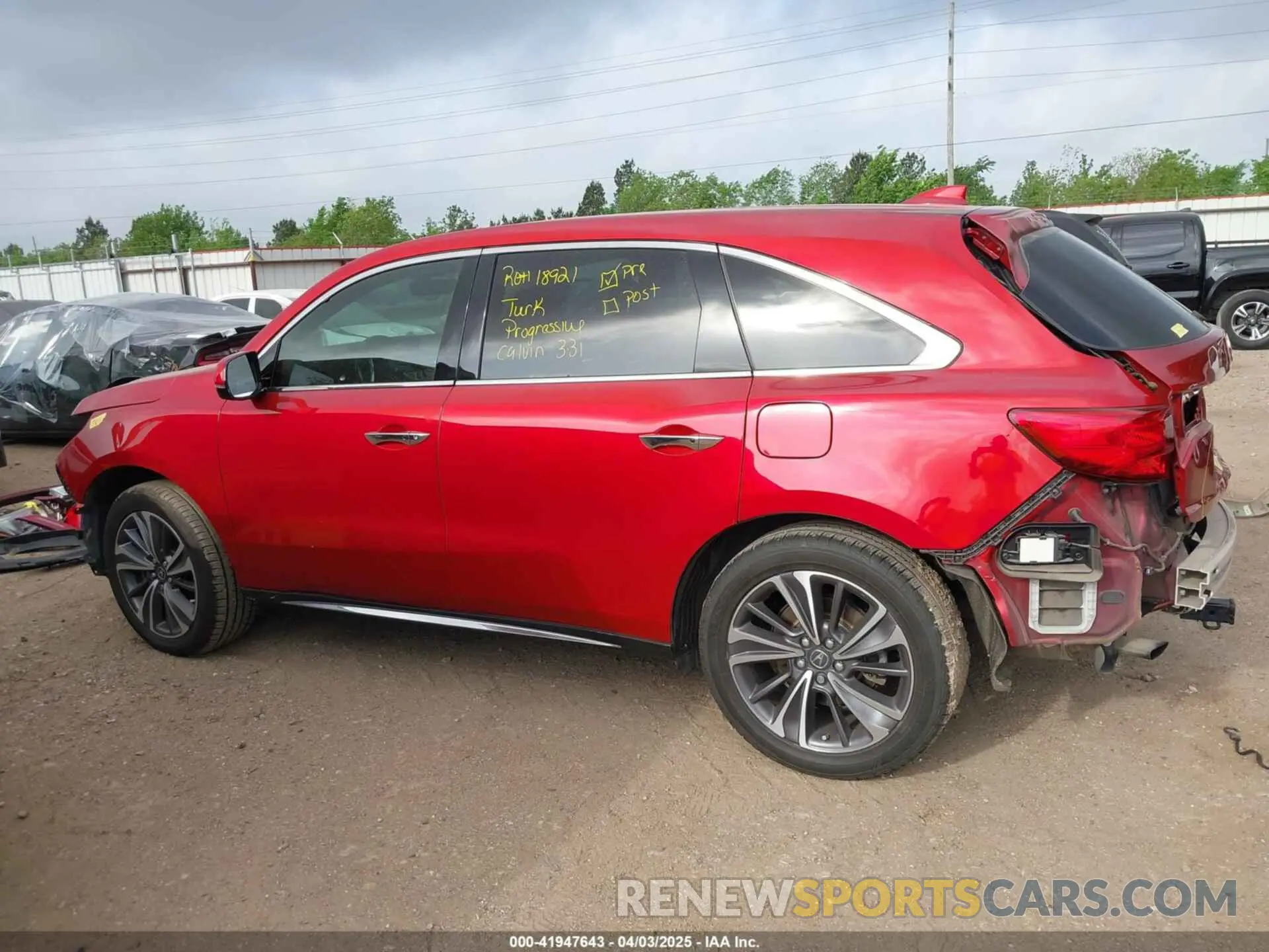 15 Photograph of a damaged car 5J8YD3H54KL009473 ACURA MDX 2019