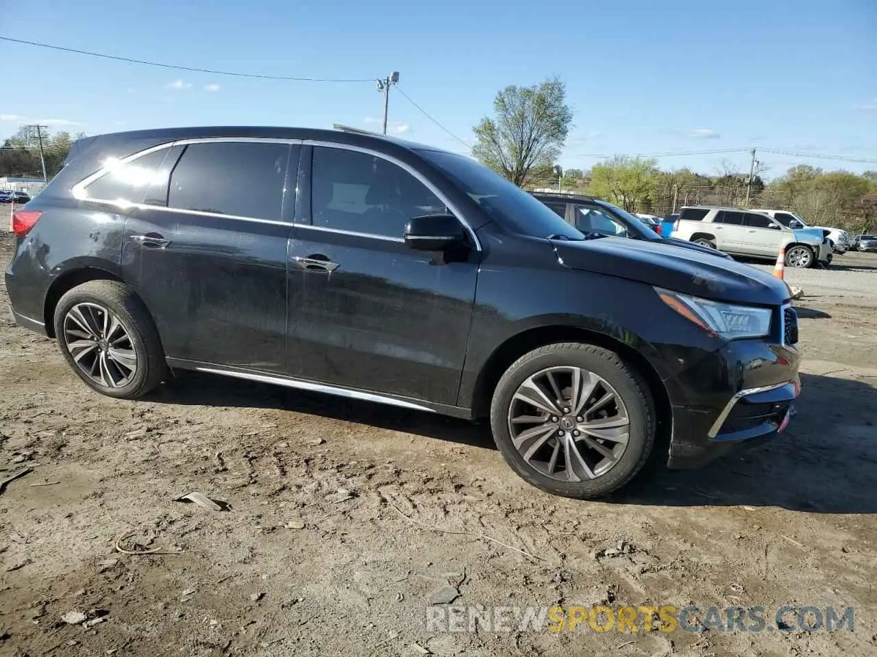 4 Photograph of a damaged car 5J8YD3H57KL001707 ACURA MDX 2019
