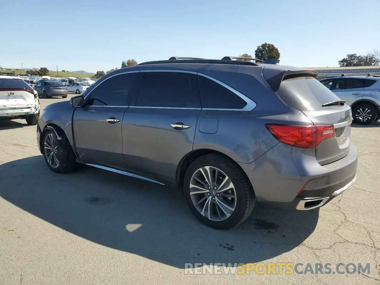 2 Photograph of a damaged car 5J8YD3H5XKL004911 ACURA MDX 2019
