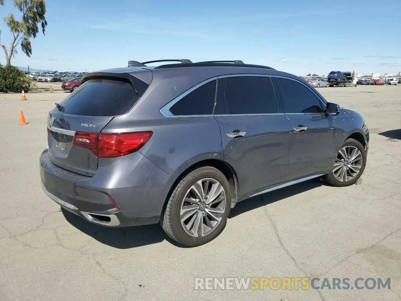3 Photograph of a damaged car 5J8YD3H5XKL004911 ACURA MDX 2019