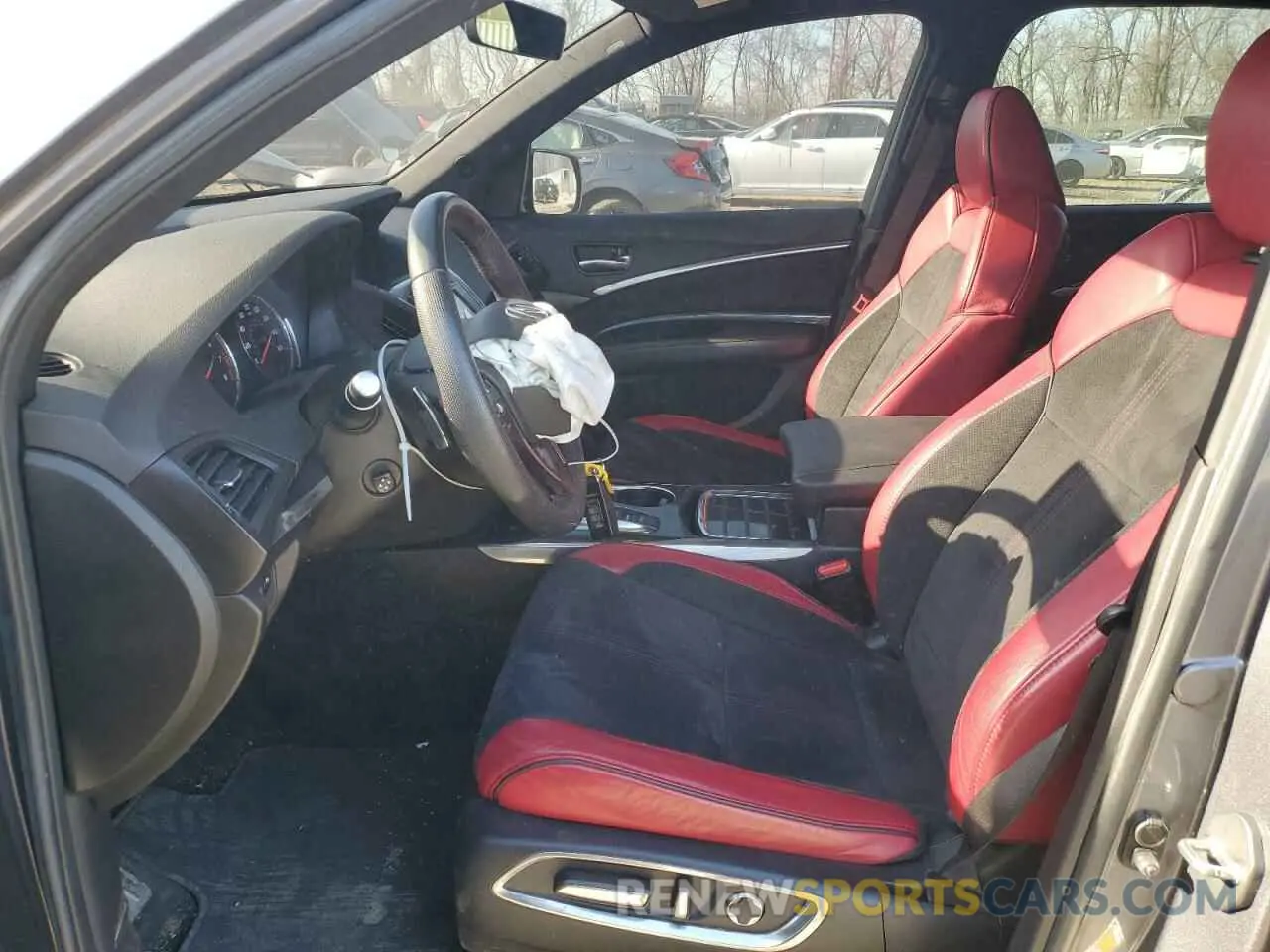 7 Photograph of a damaged car 5J8YD4H00KL016897 ACURA MDX 2019