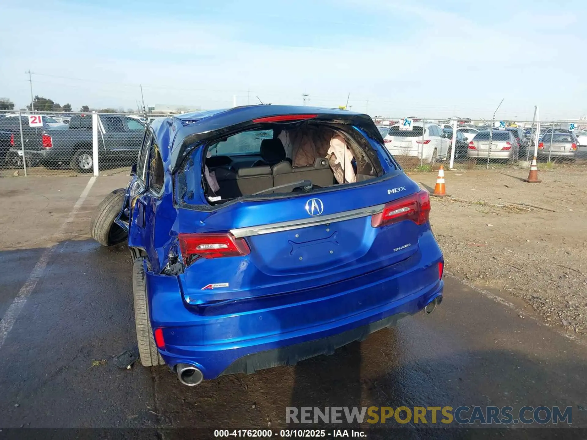 12 Photograph of a damaged car 5J8YD4H06KL028312 ACURA MDX 2019