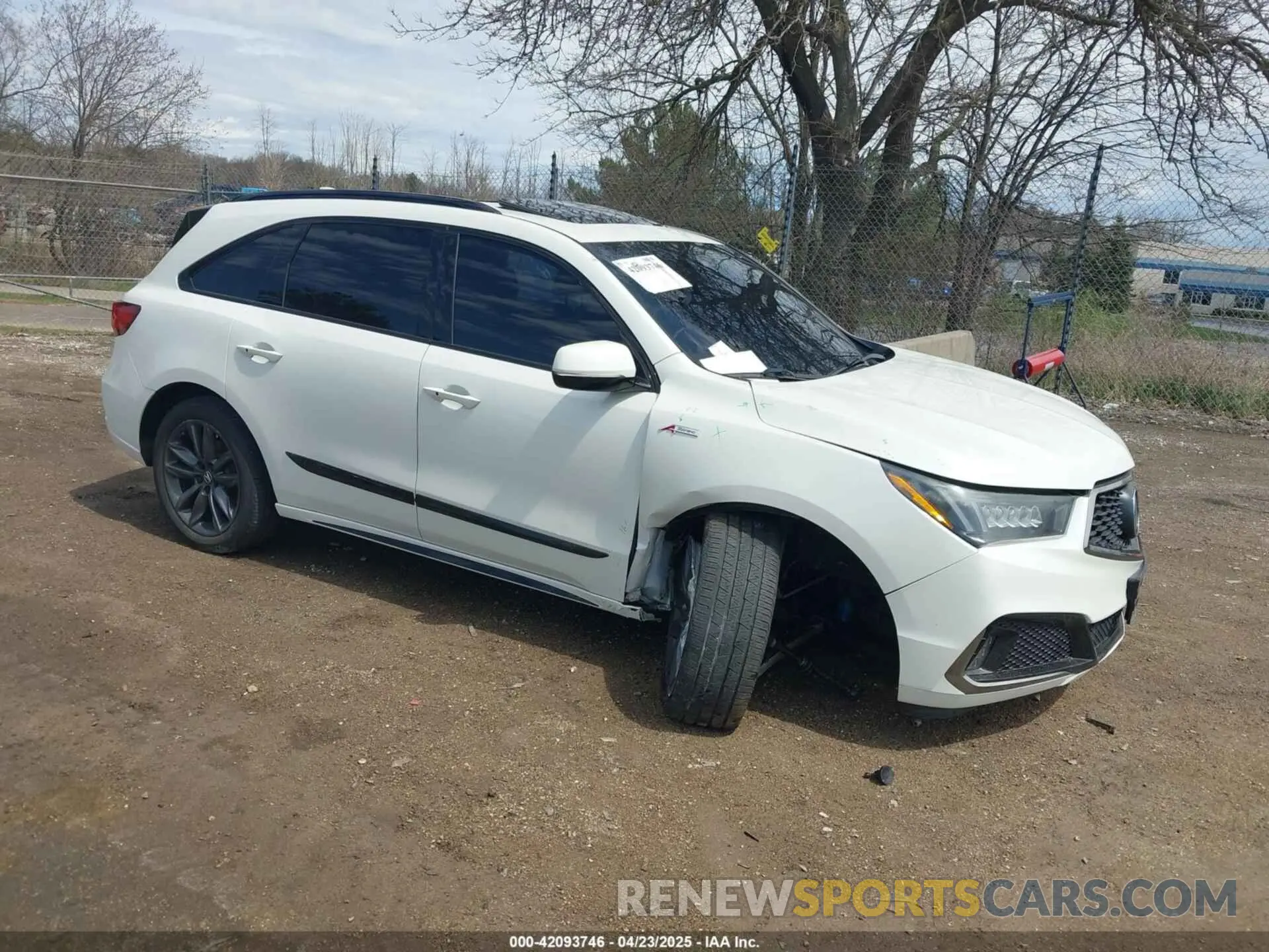 1 Photograph of a damaged car 5J8YD4H0XKL015109 ACURA MDX 2019