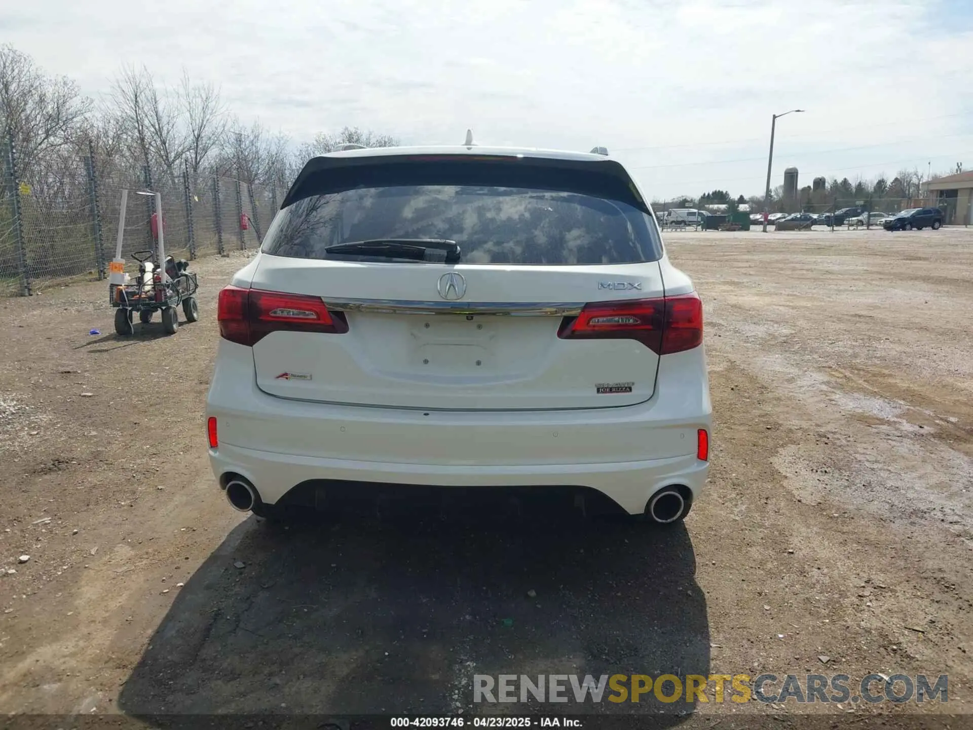 16 Photograph of a damaged car 5J8YD4H0XKL015109 ACURA MDX 2019