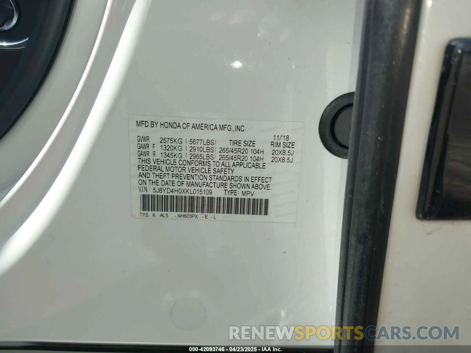 9 Photograph of a damaged car 5J8YD4H0XKL015109 ACURA MDX 2019