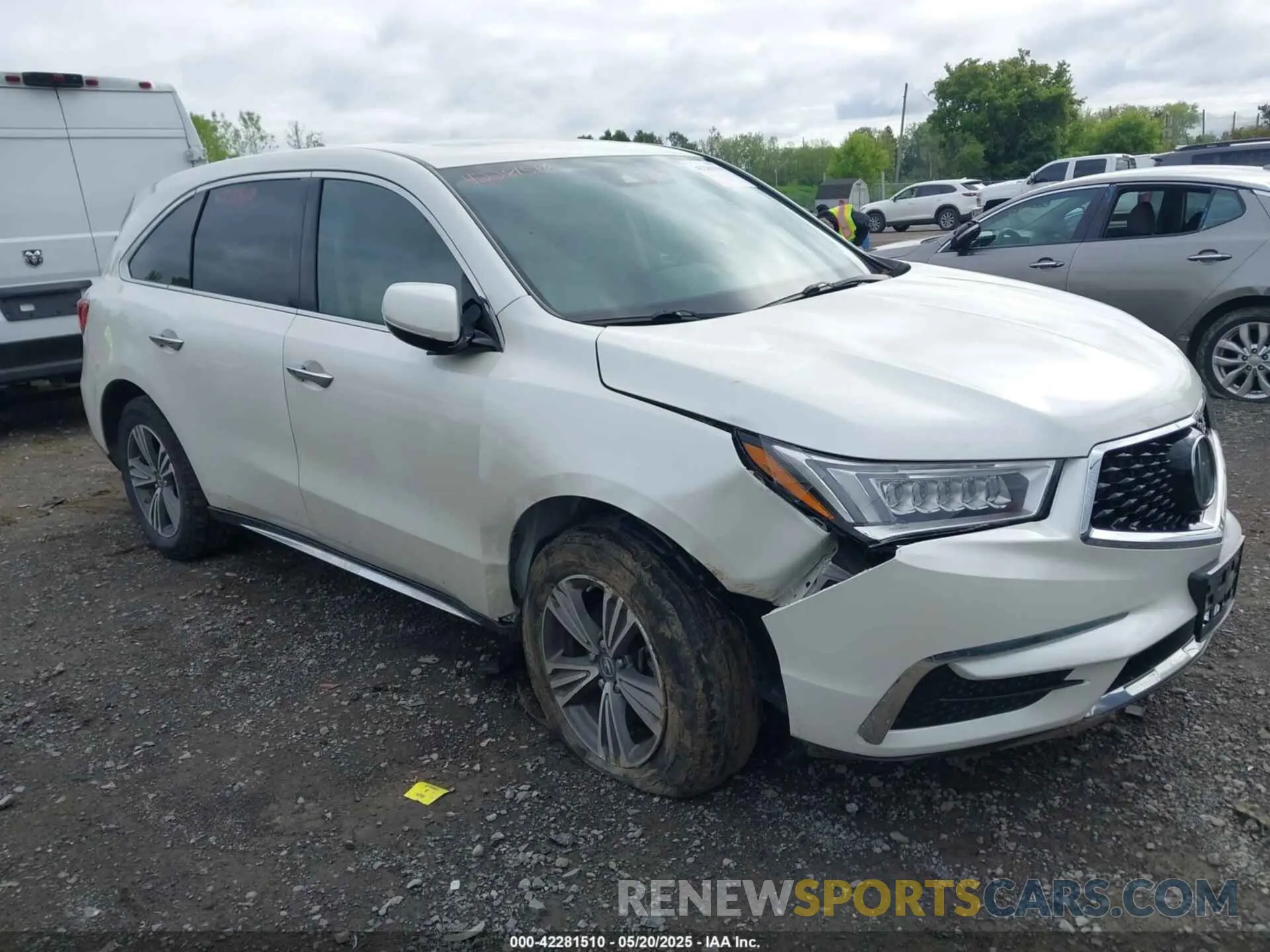 1 Photograph of a damaged car 5J8YD4H33KL017648 ACURA MDX 2019