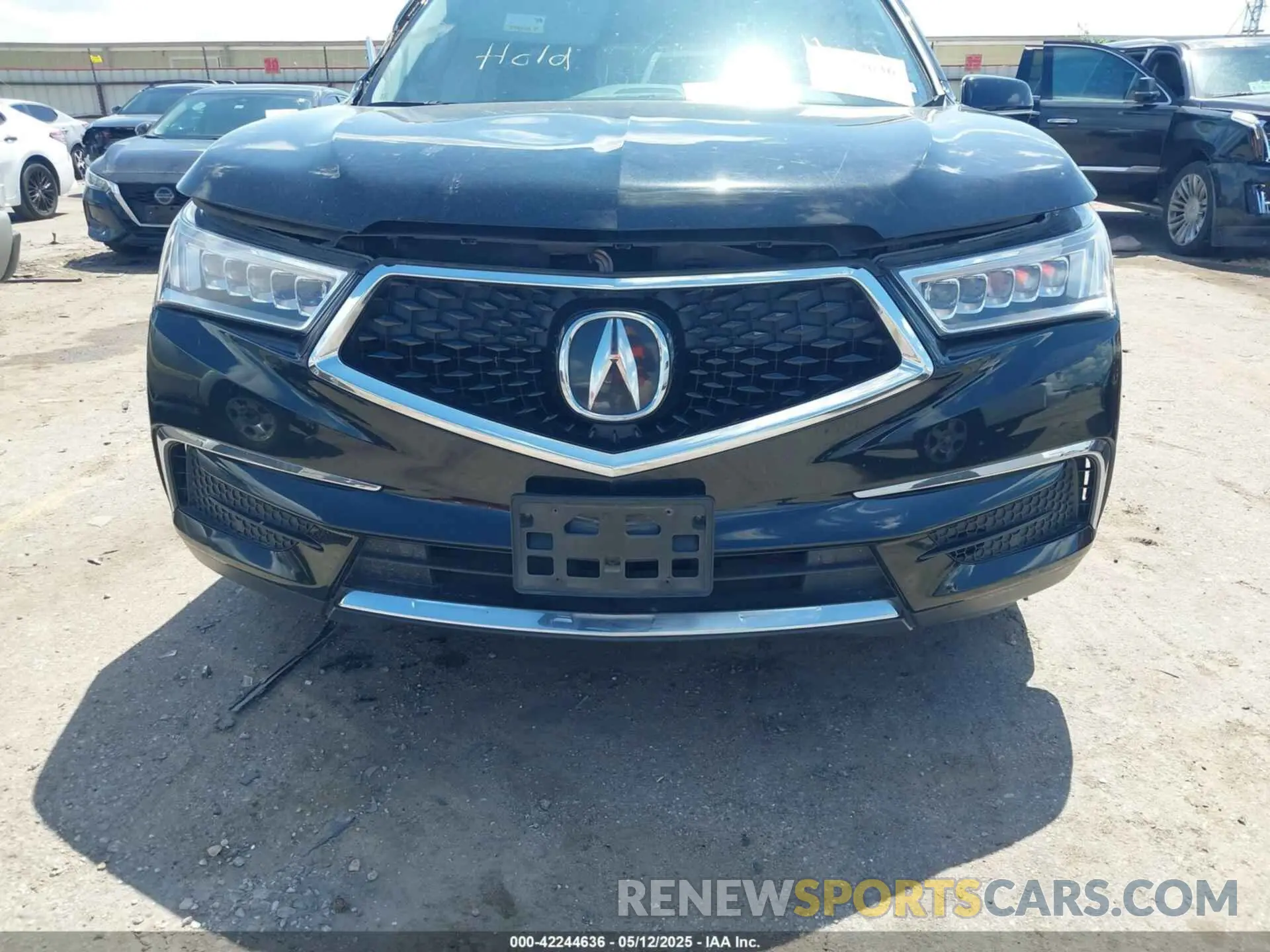 11 Photograph of a damaged car 5J8YD4H33KL036278 ACURA MDX 2019