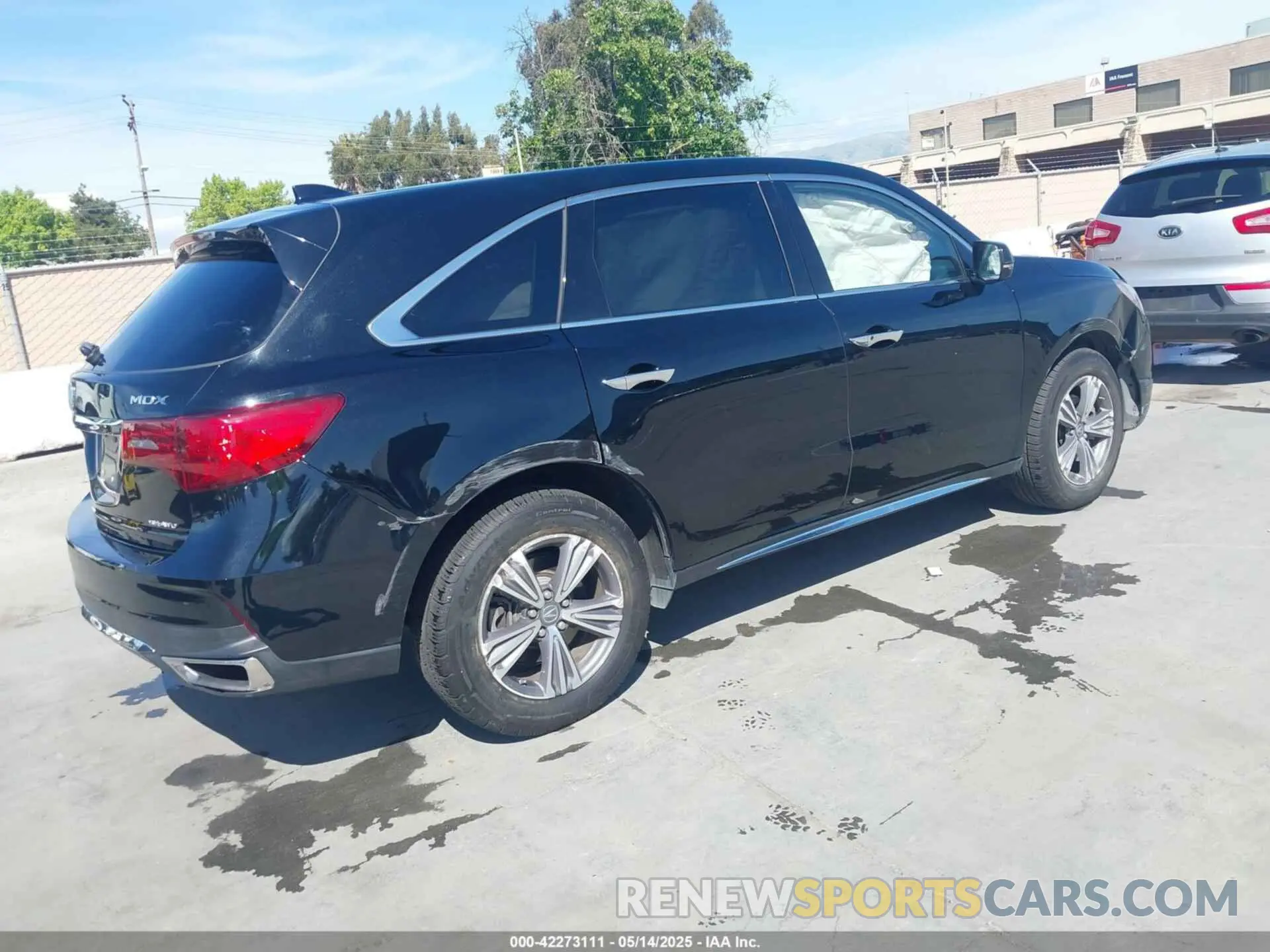 4 Фотография поврежденного автомобиля 5J8YD4H38KL001980 ACURA MDX 2019