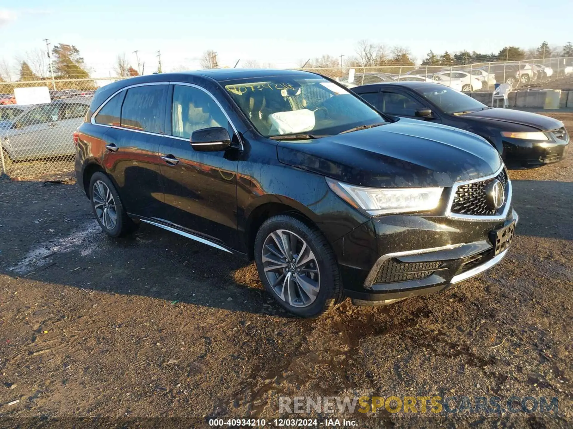 1 Photograph of a damaged car 5J8YD4H53KL026576 ACURA MDX 2019