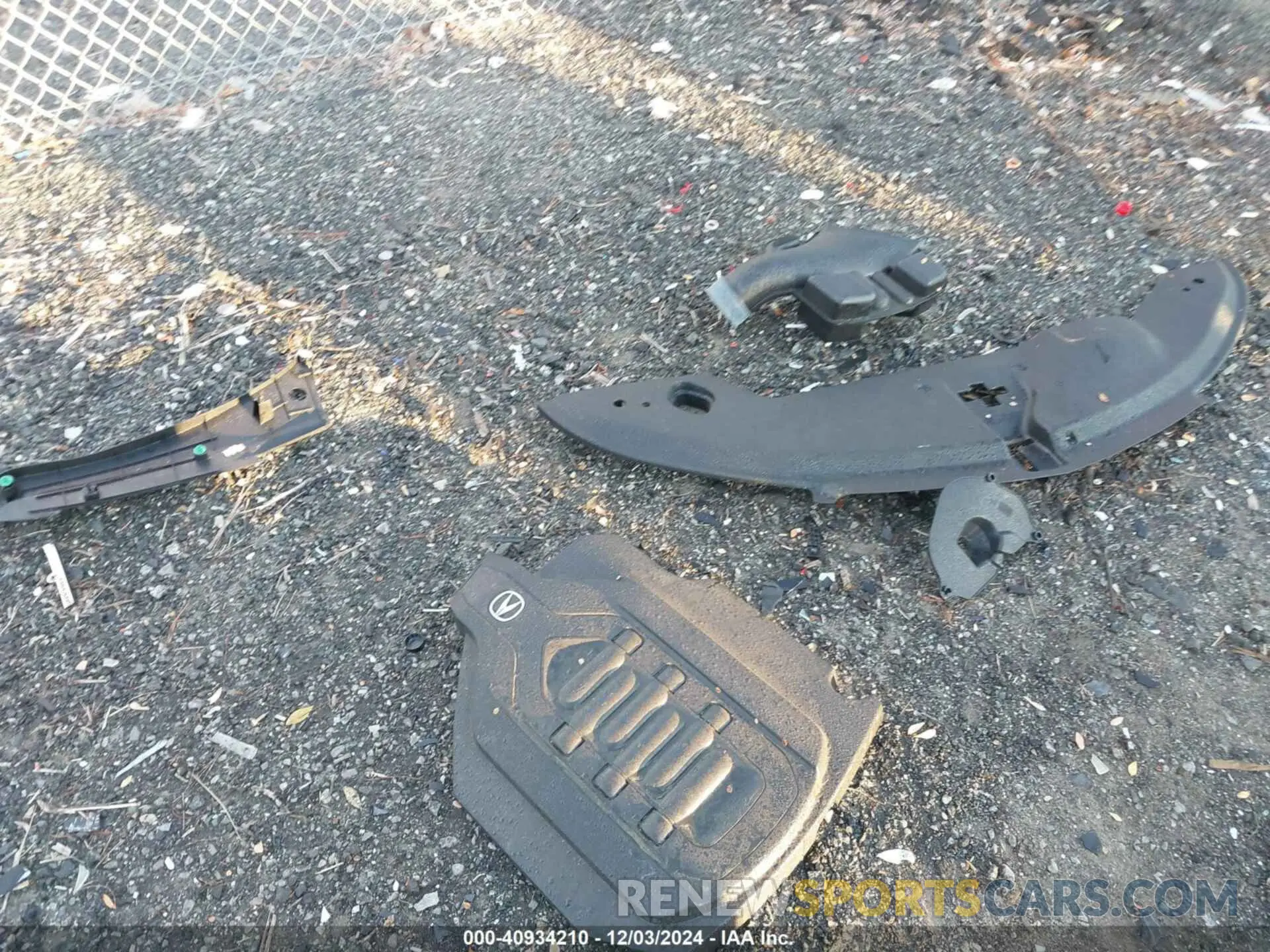 12 Photograph of a damaged car 5J8YD4H53KL026576 ACURA MDX 2019