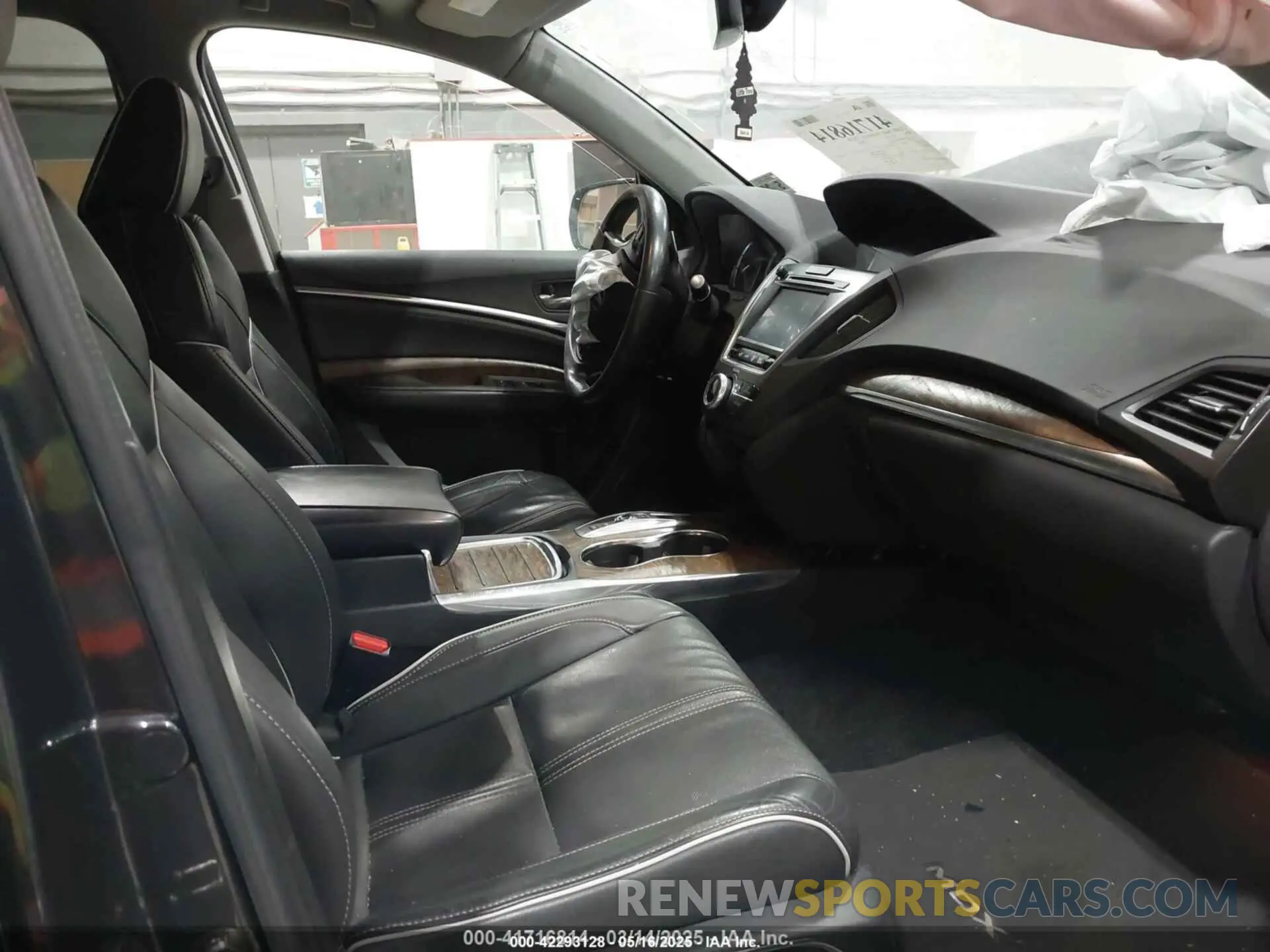 5 Фотография поврежденного автомобиля 5J8YD4H89KL015348 ACURA MDX 2019