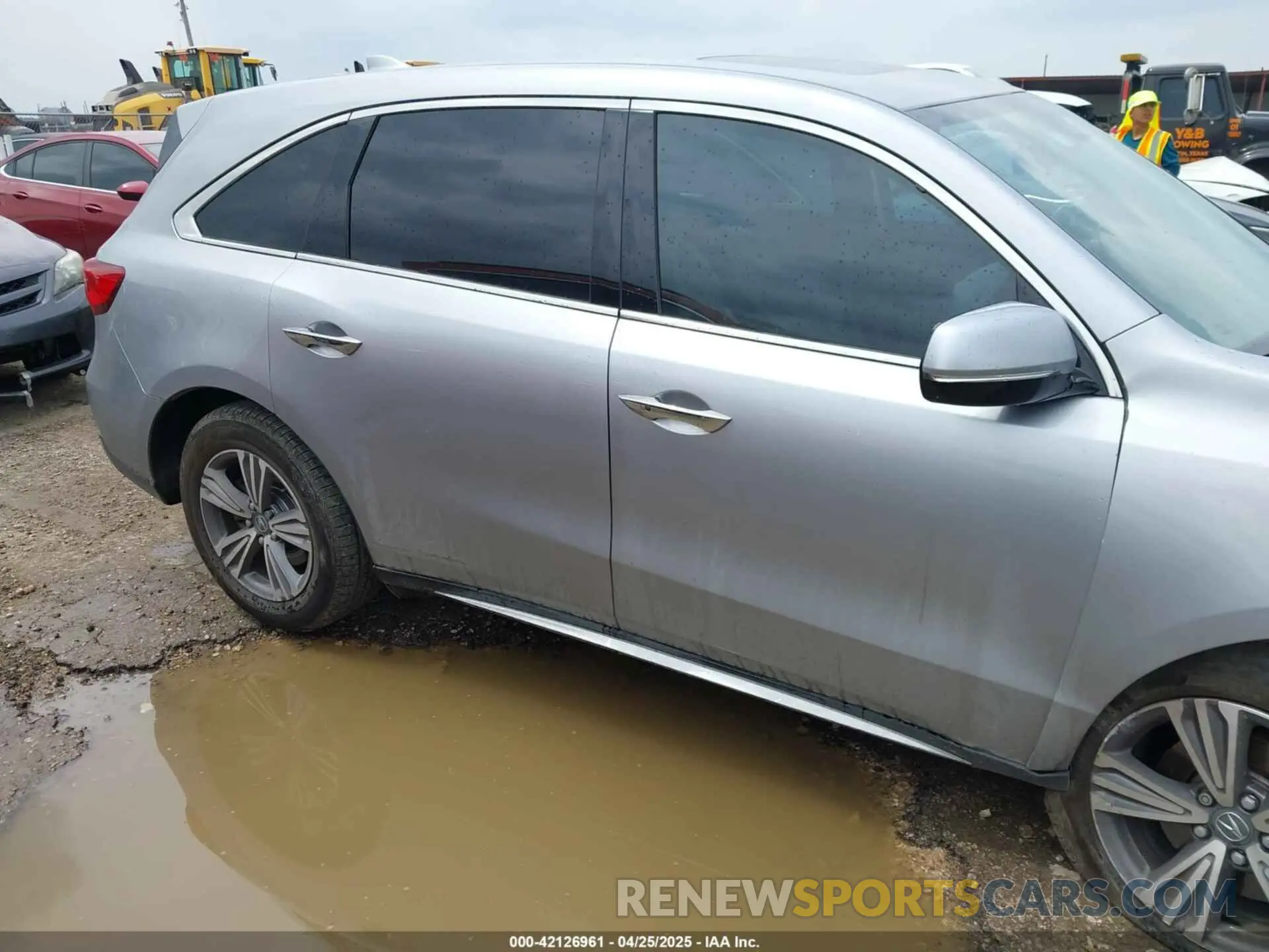 14 Photograph of a damaged car 5J8YD3H32LL016504 ACURA MDX 2020