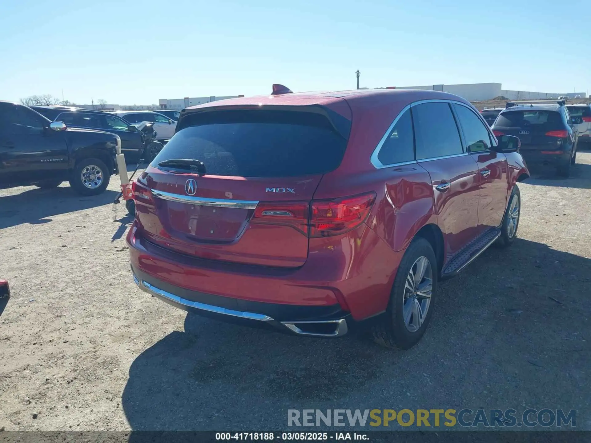 4 Photograph of a damaged car 5J8YD3H33LL013420 ACURA MDX 2020