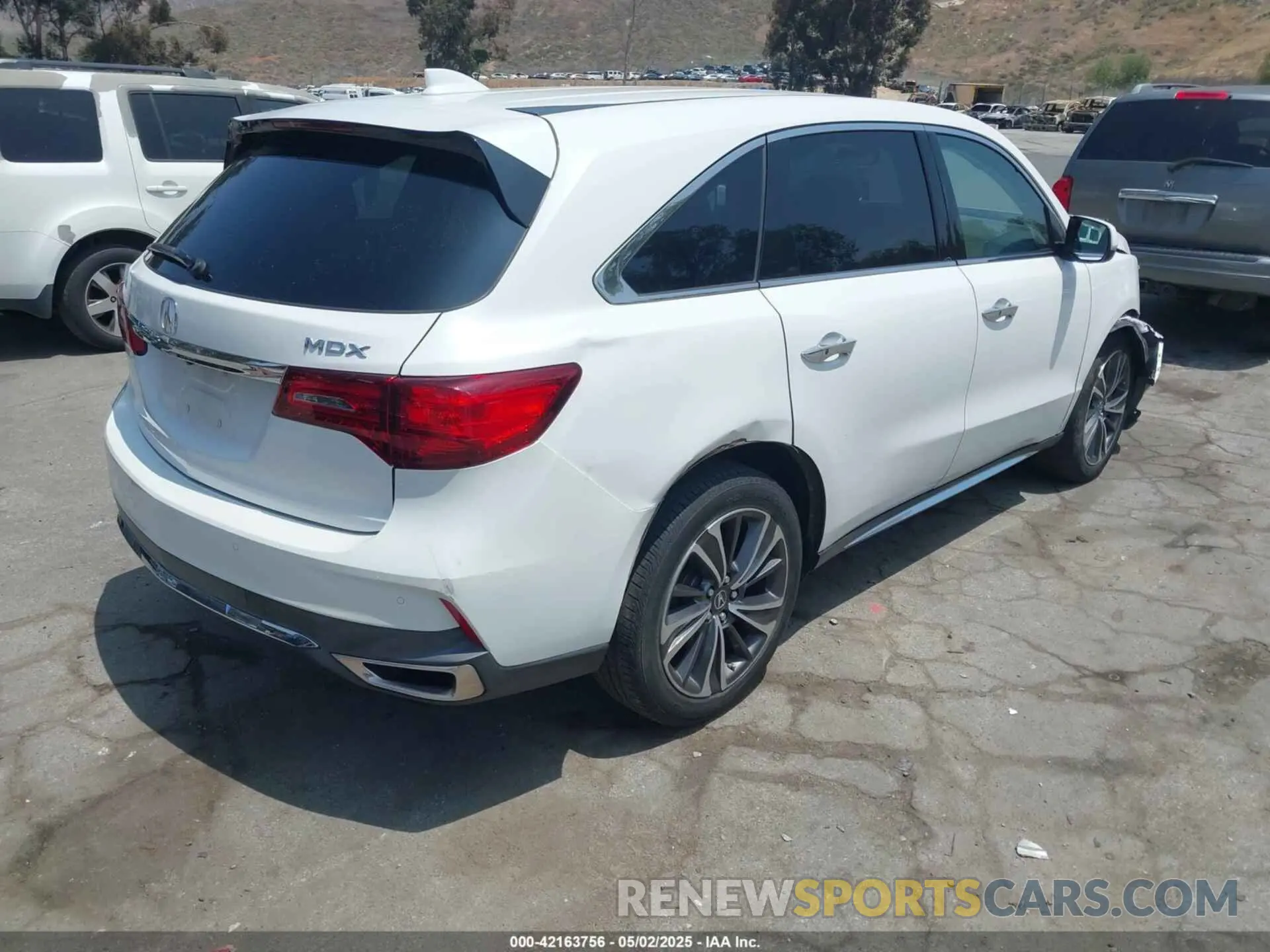 4 Фотография поврежденного автомобиля 5J8YD3H54LL001794 ACURA MDX 2020
