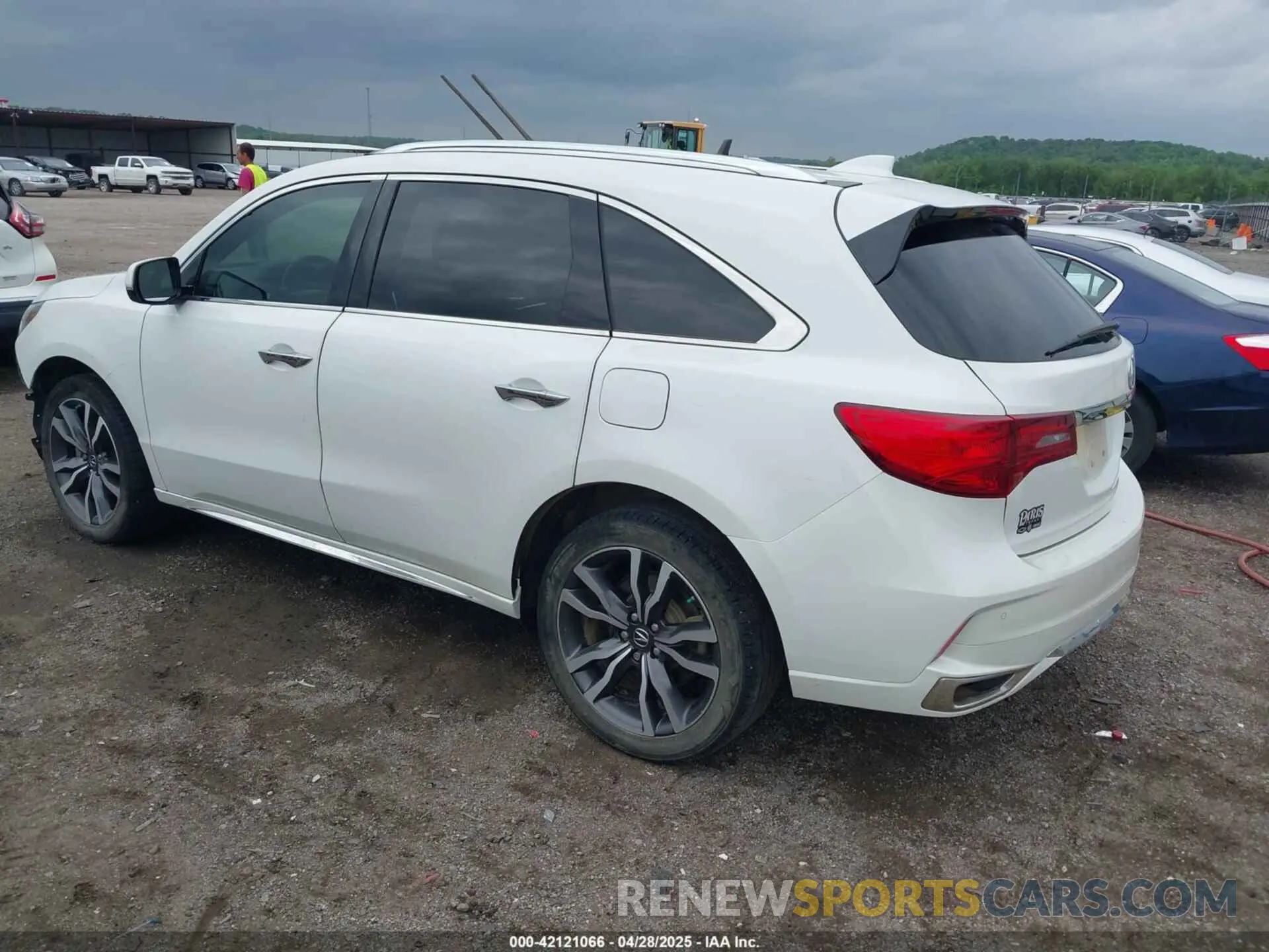 3 Фотография поврежденного автомобиля 5J8YD3H87LL008913 ACURA MDX 2020