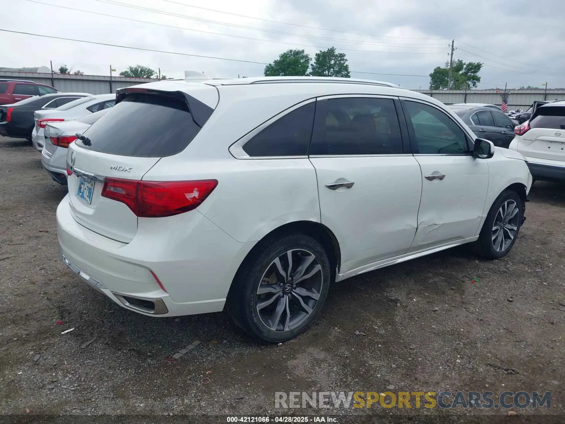 4 Фотография поврежденного автомобиля 5J8YD3H87LL008913 ACURA MDX 2020