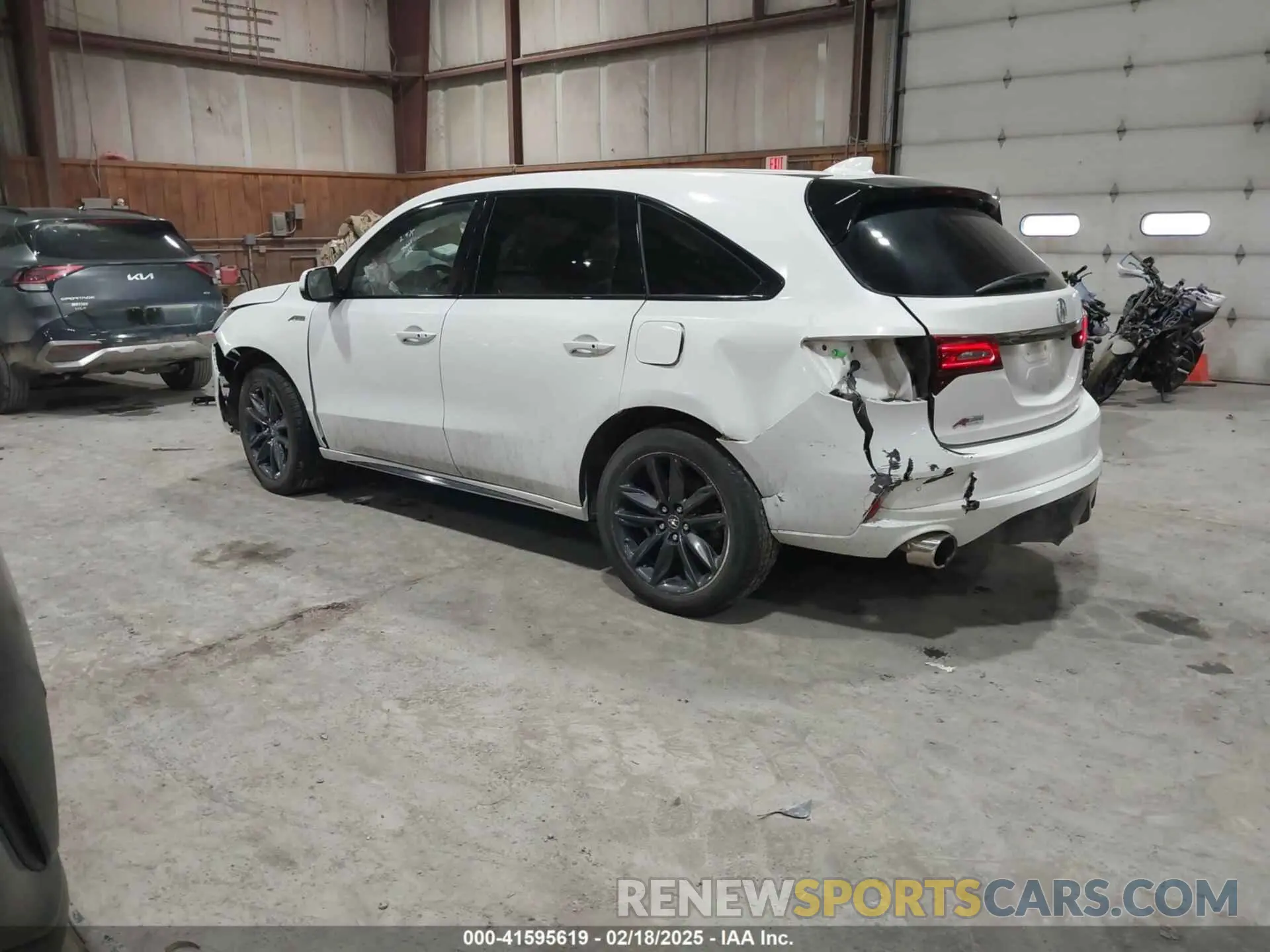 3 Фотография поврежденного автомобиля 5J8YD4H06LL018347 ACURA MDX 2020