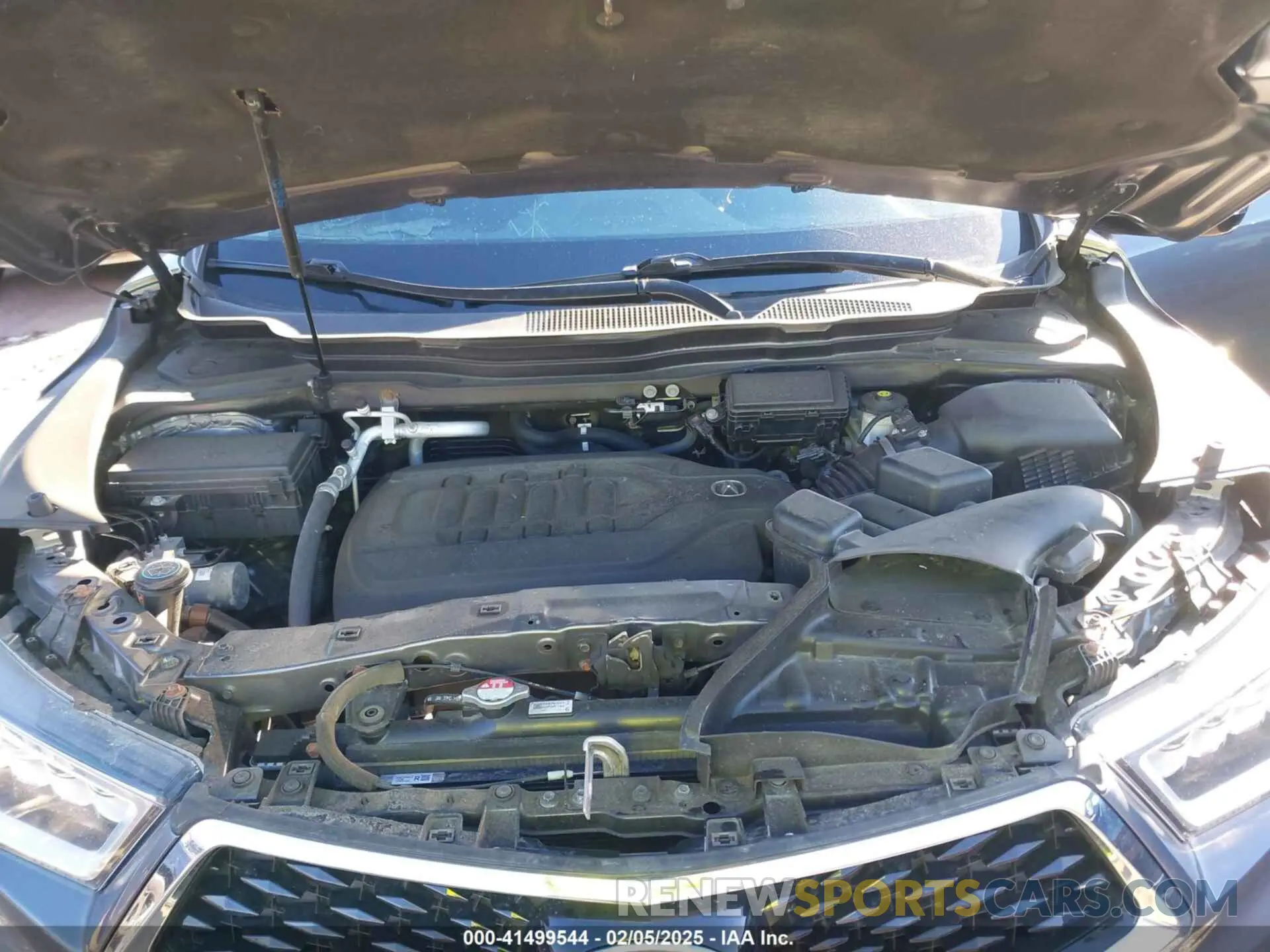10 Photograph of a damaged car 5J8YD4H30LL035526 ACURA MDX 2020