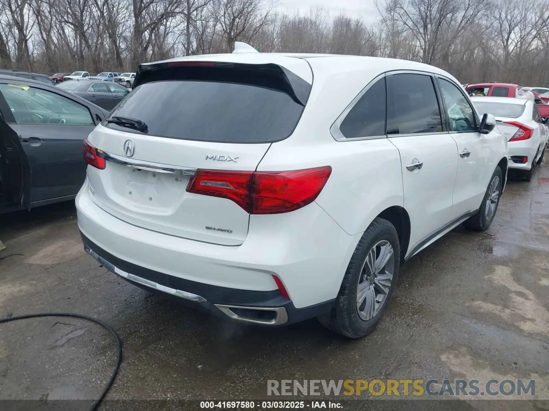 4 Photograph of a damaged car 5J8YD4H30LL045764 ACURA MDX 2020