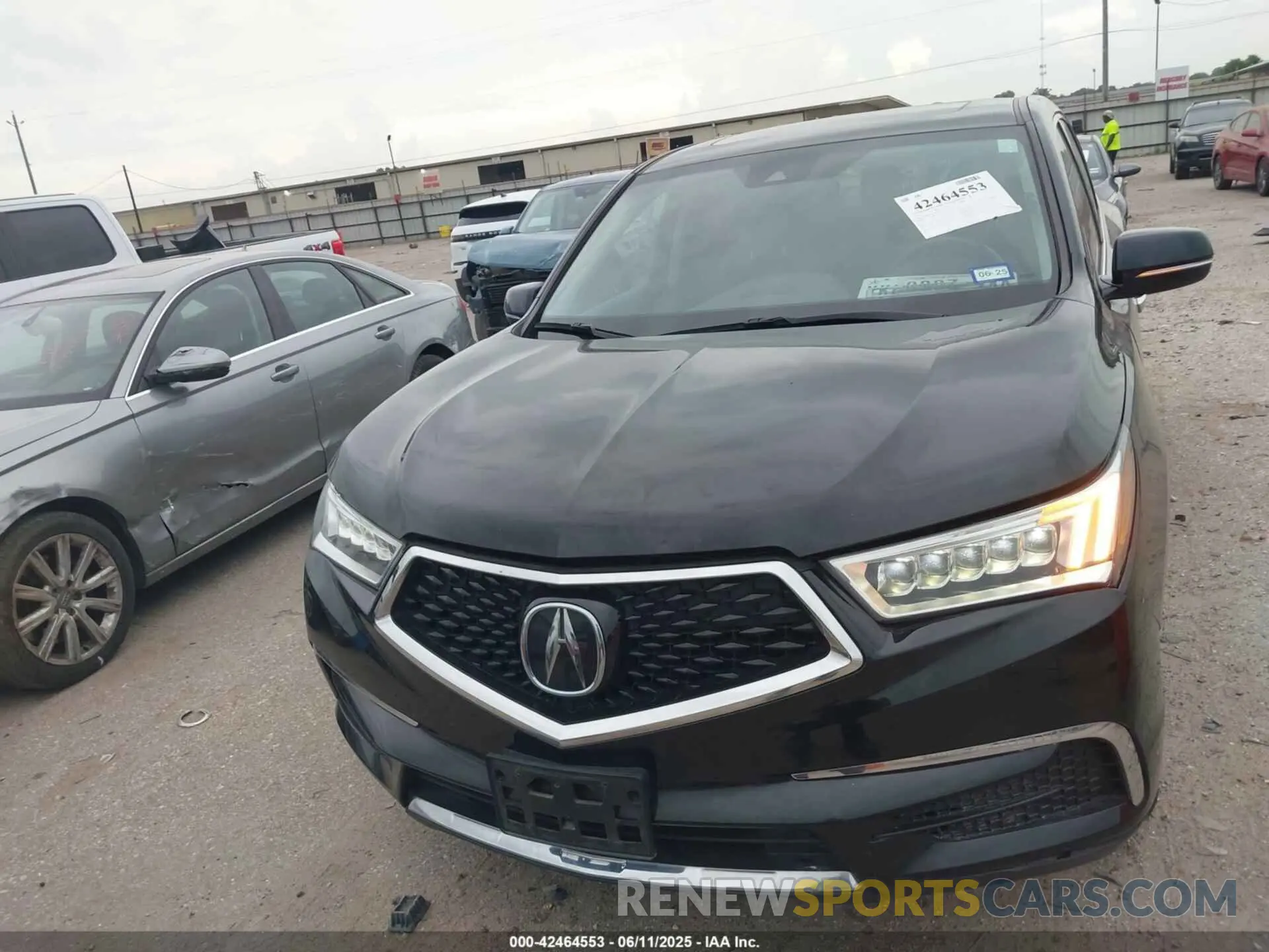 6 Photograph of a damaged car 5J8YD4H30LL050236 ACURA MDX 2020