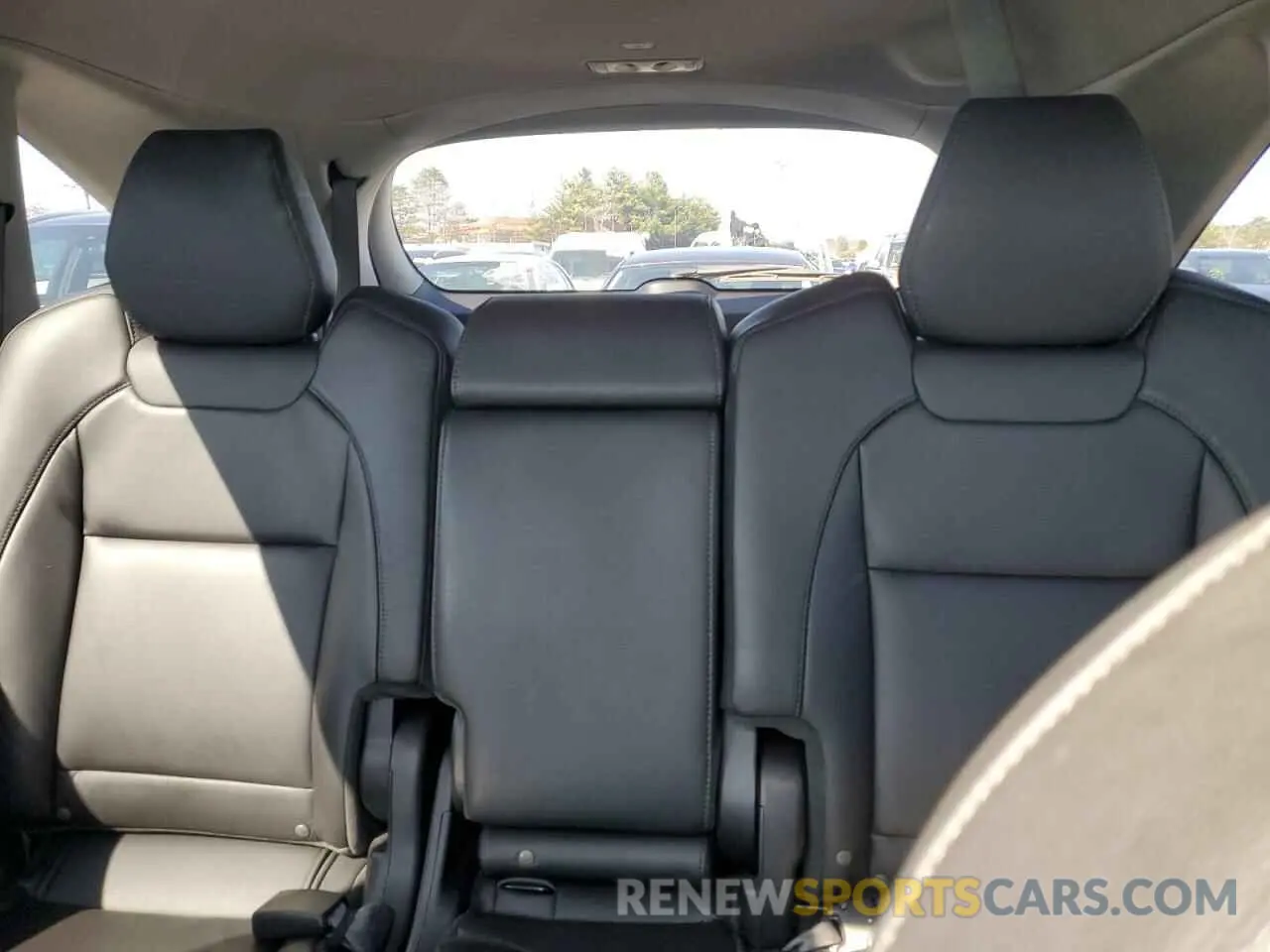 10 Photograph of a damaged car 5J8YD4H34LL041619 ACURA MDX 2020
