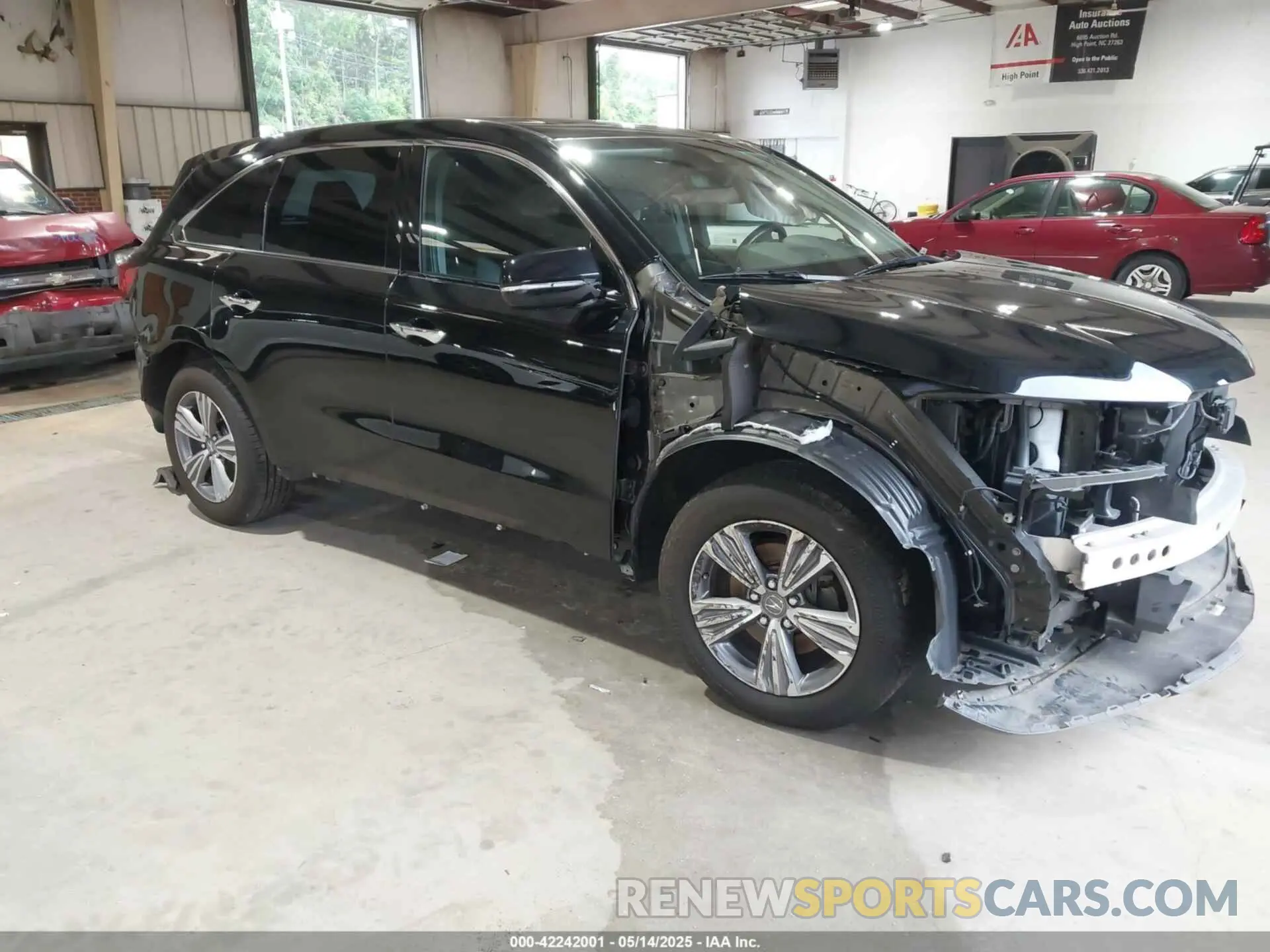 1 Photograph of a damaged car 5J8YD4H36LL019069 ACURA MDX 2020