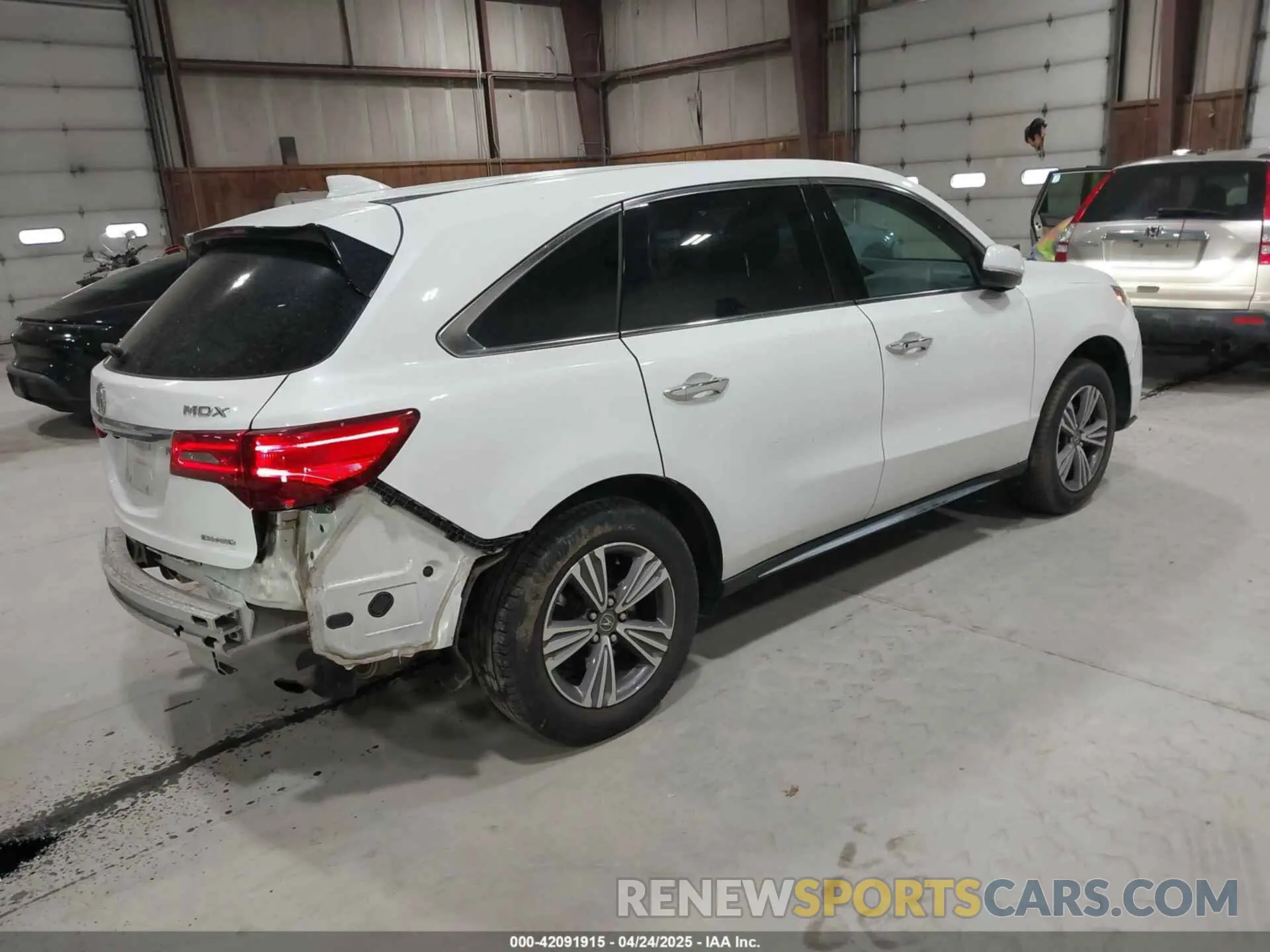 4 Photograph of a damaged car 5J8YD4H37LL001499 ACURA MDX 2020