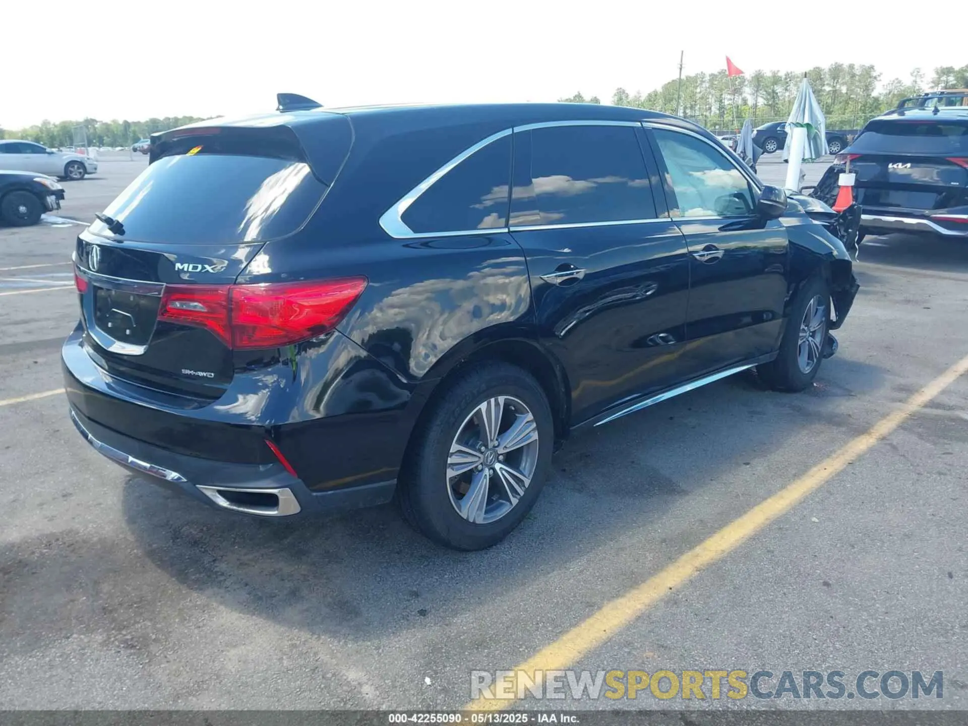 4 Фотография поврежденного автомобиля 5J8YD4H37LL004130 ACURA MDX 2020