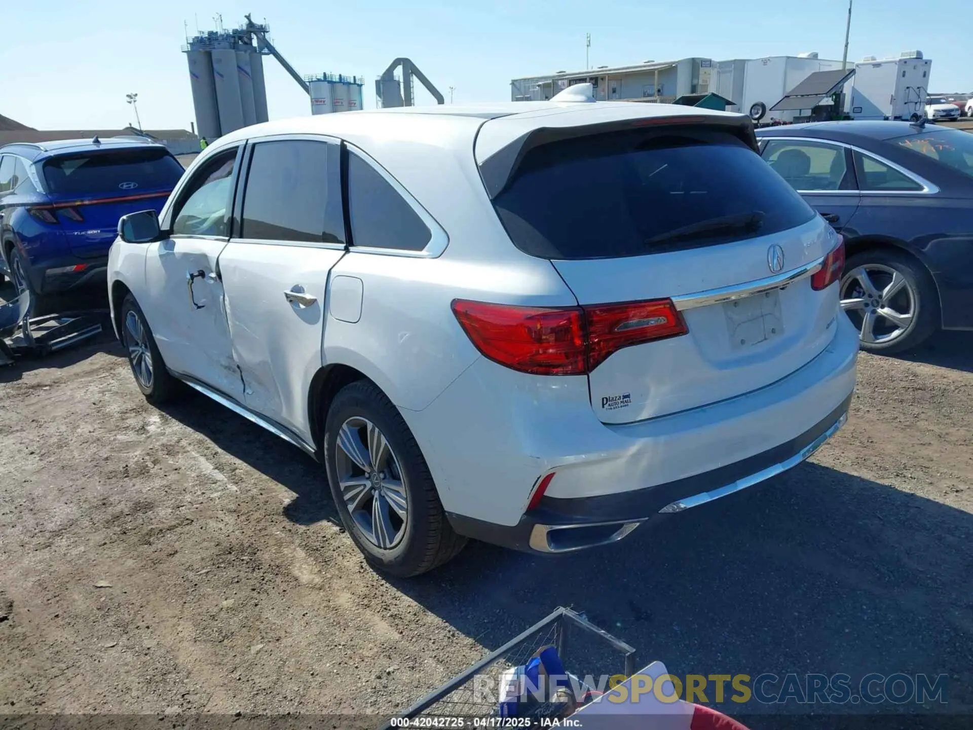 3 Photograph of a damaged car 5J8YD4H3XLL001500 ACURA MDX 2020