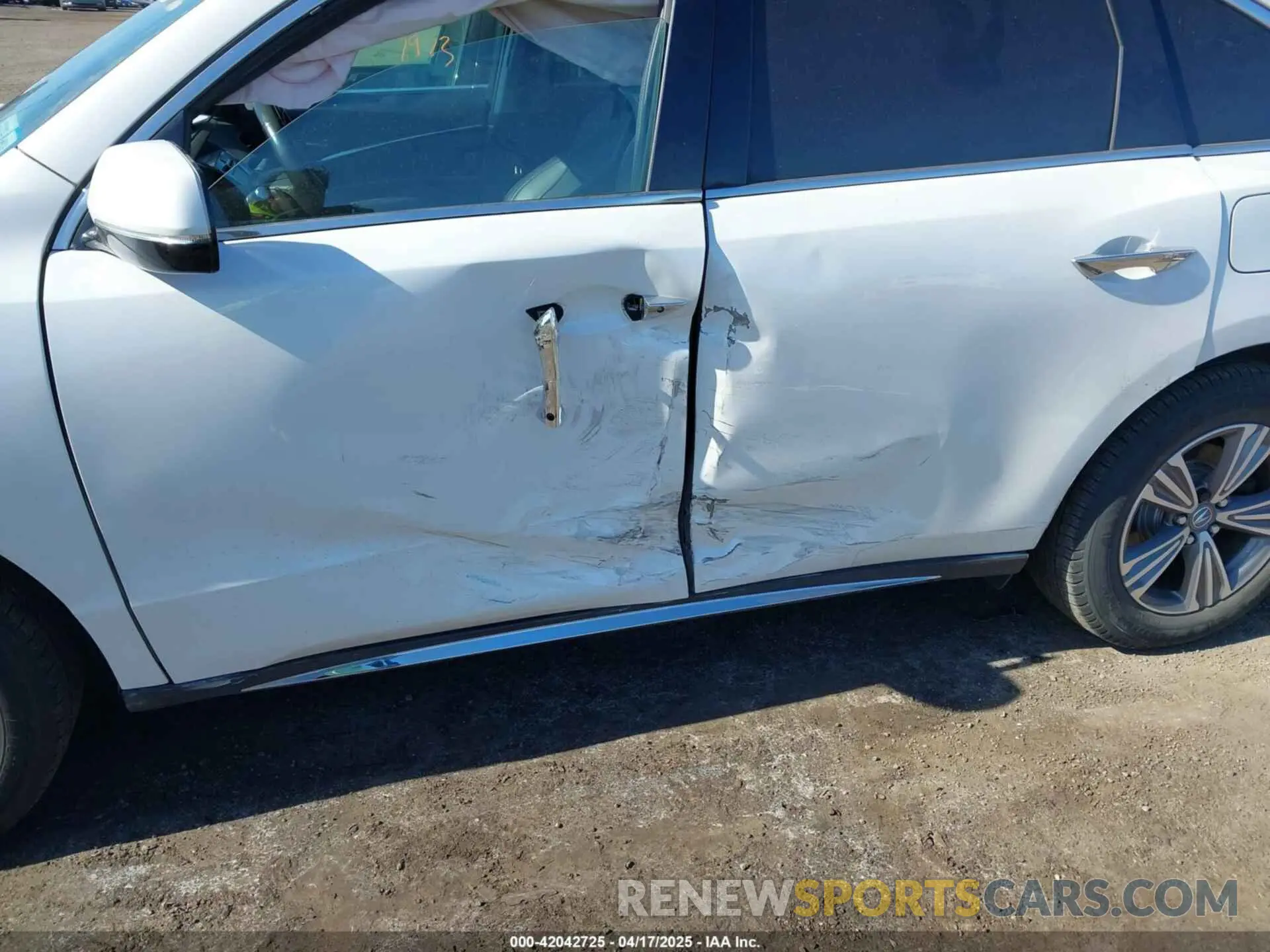 6 Photograph of a damaged car 5J8YD4H3XLL001500 ACURA MDX 2020