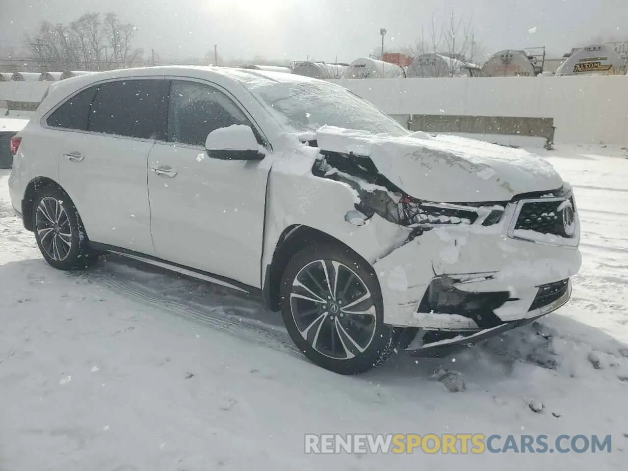 4 Photograph of a damaged car 5J8YD4H51LL056113 ACURA MDX 2020