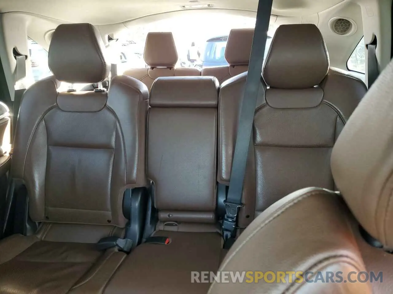 10 Photograph of a damaged car 5J8YD4H53LL056968 ACURA MDX 2020