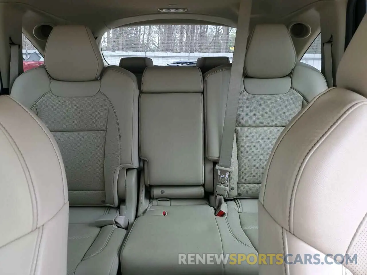 10 Photograph of a damaged car 5J8YD4H54LL037846 ACURA MDX 2020
