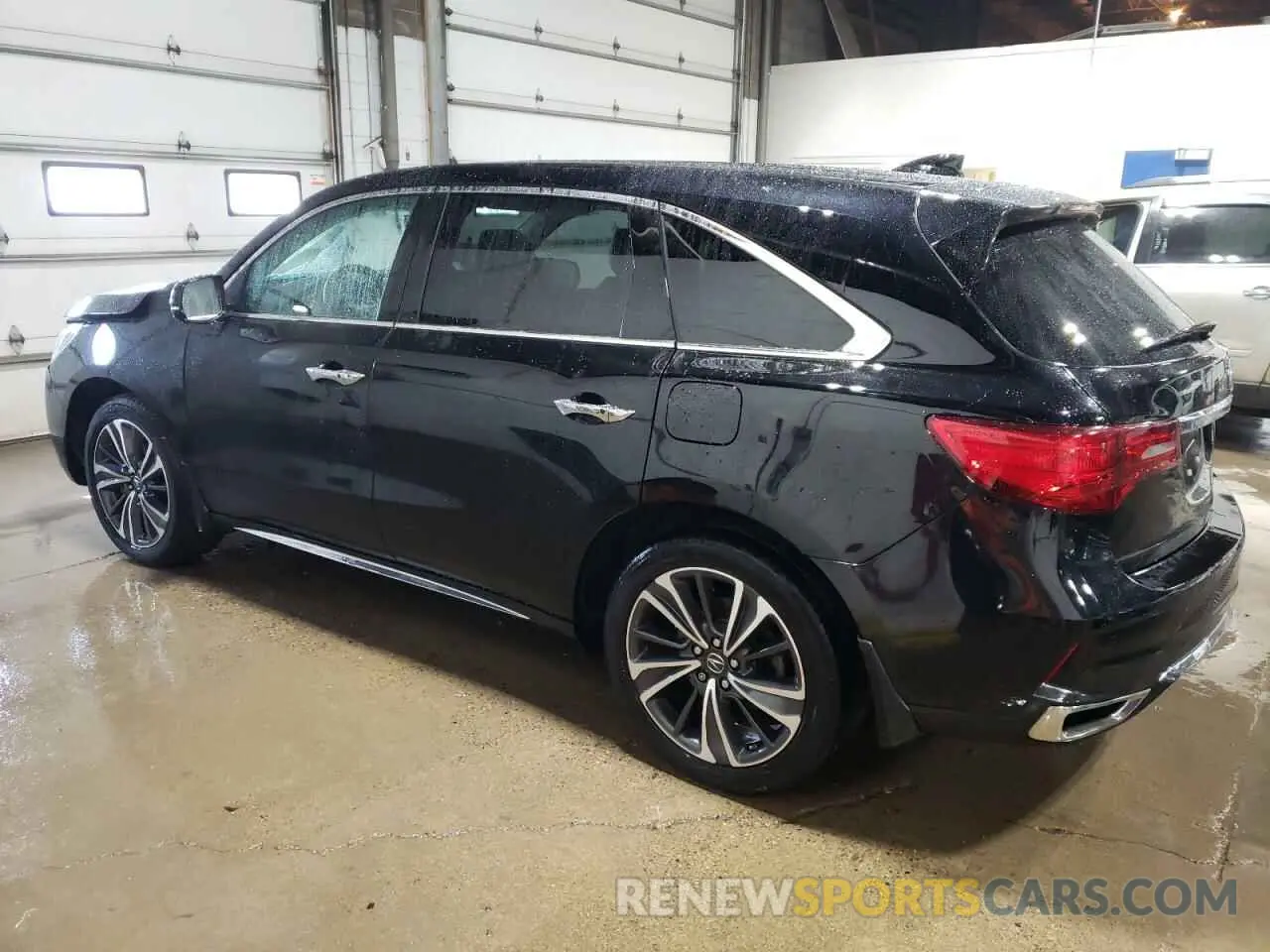 2 Photograph of a damaged car 5J8YD4H58LL009600 ACURA MDX 2020