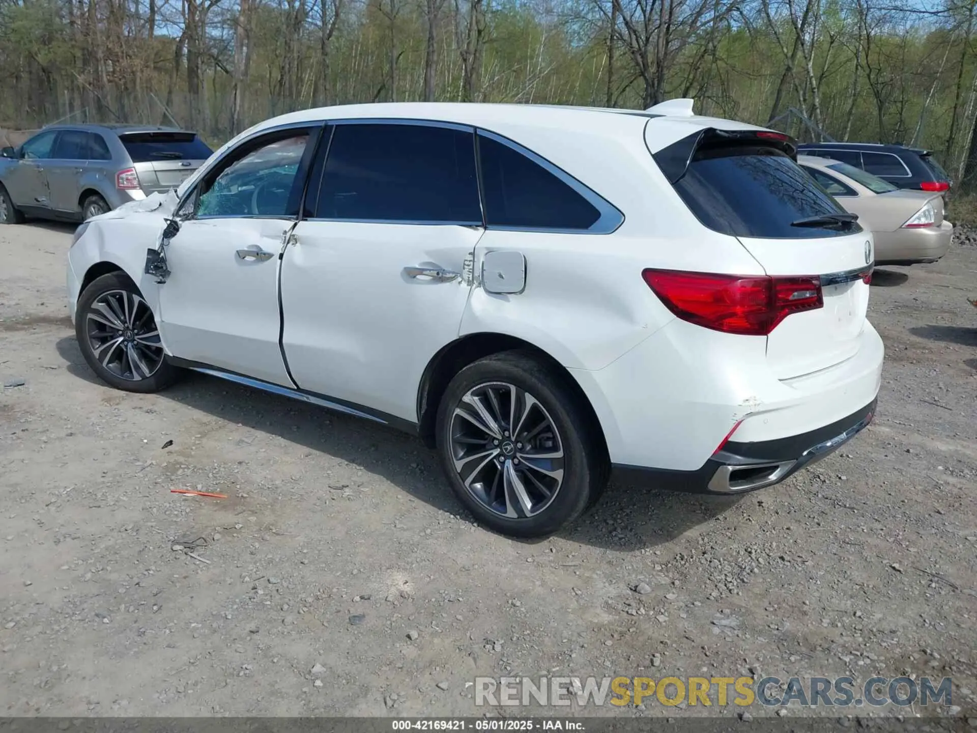 3 Photograph of a damaged car 5J8YD4H59LL002350 ACURA MDX 2020