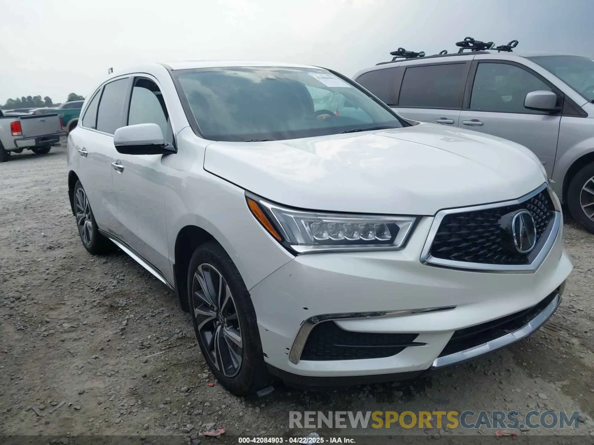 1 Photograph of a damaged car 5J8YD4H59LL006527 ACURA MDX 2020