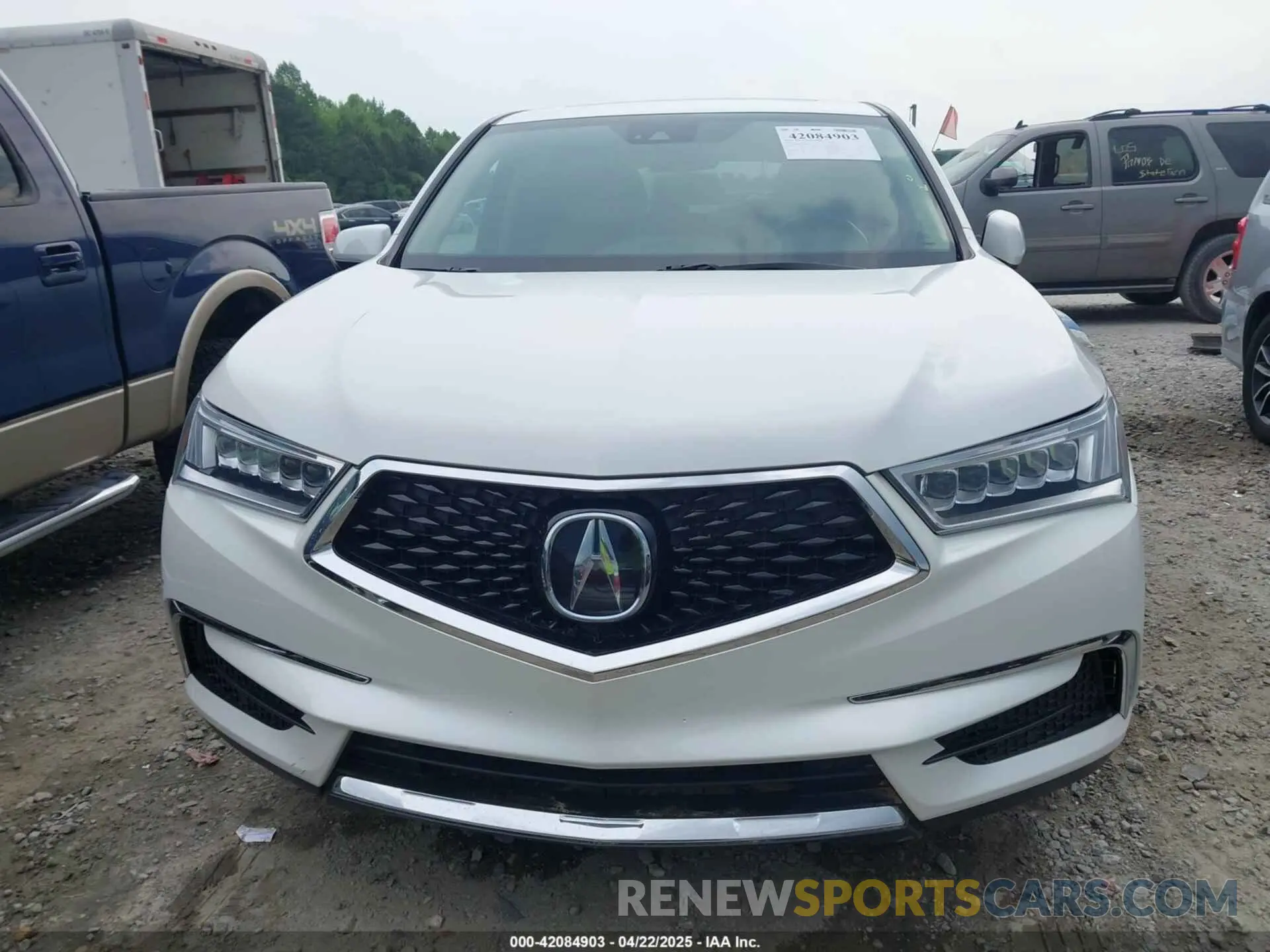 11 Photograph of a damaged car 5J8YD4H59LL006527 ACURA MDX 2020