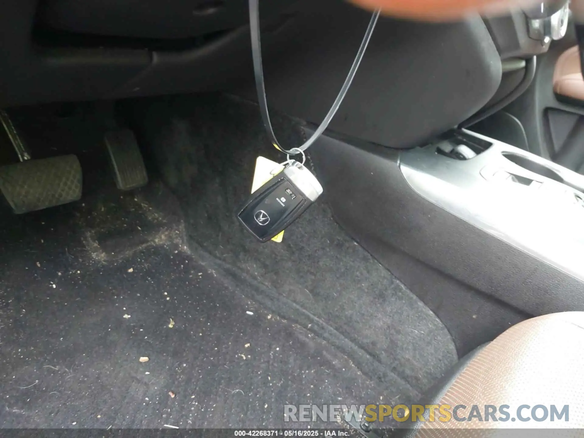 11 Фотография поврежденного автомобиля 5J8YD4H59LL033422 ACURA MDX 2020