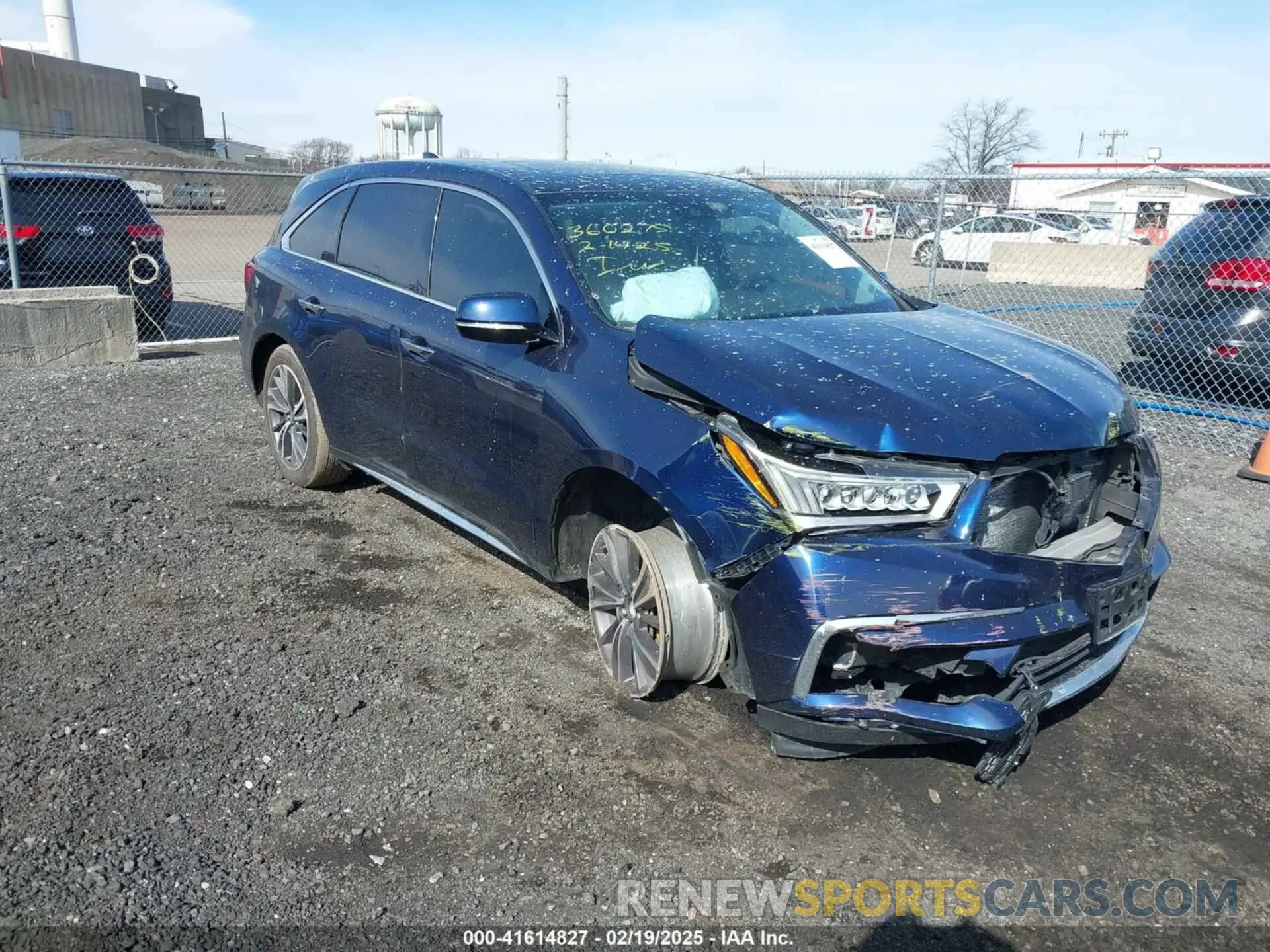 1 Photograph of a damaged car 5J8YD4H74LL001950 ACURA MDX 2020