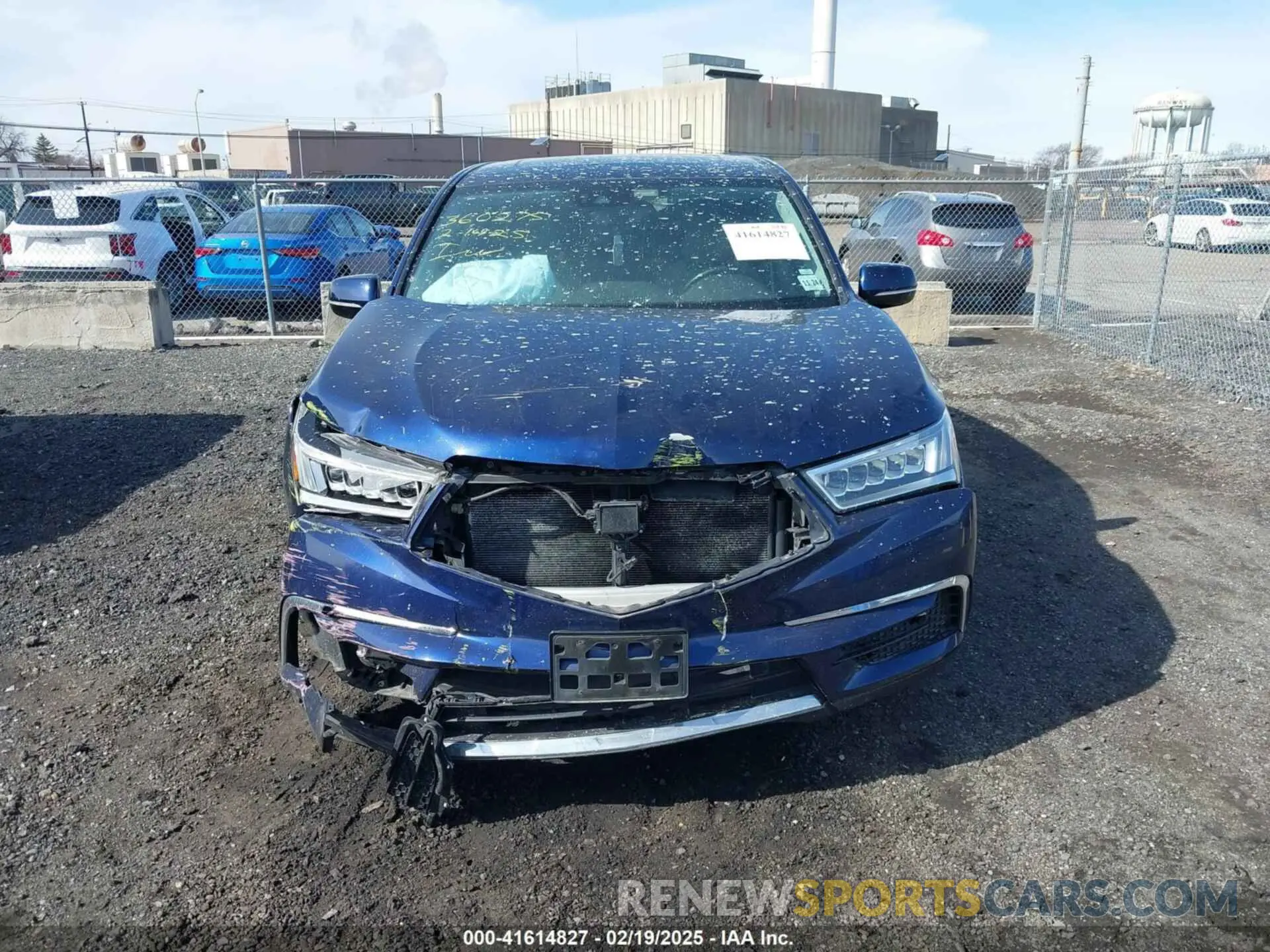 11 Photograph of a damaged car 5J8YD4H74LL001950 ACURA MDX 2020