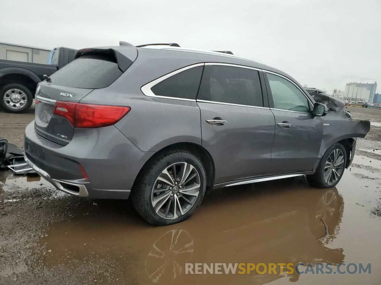 3 Photograph of a damaged car 5J8YD7H53LL001583 ACURA MDX 2020