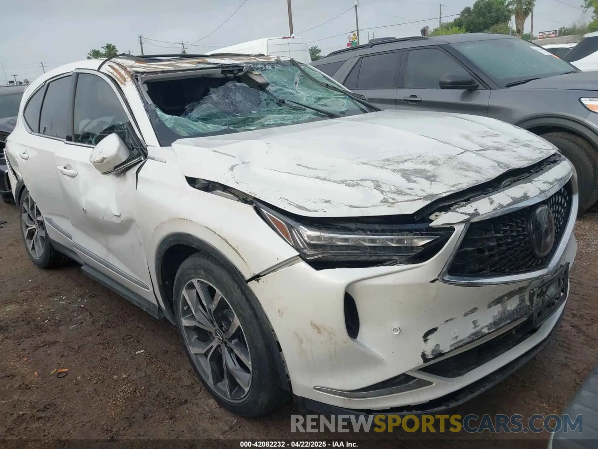 1 Photograph of a damaged car 5J8YD9H41NL007033 ACURA MDX 2022