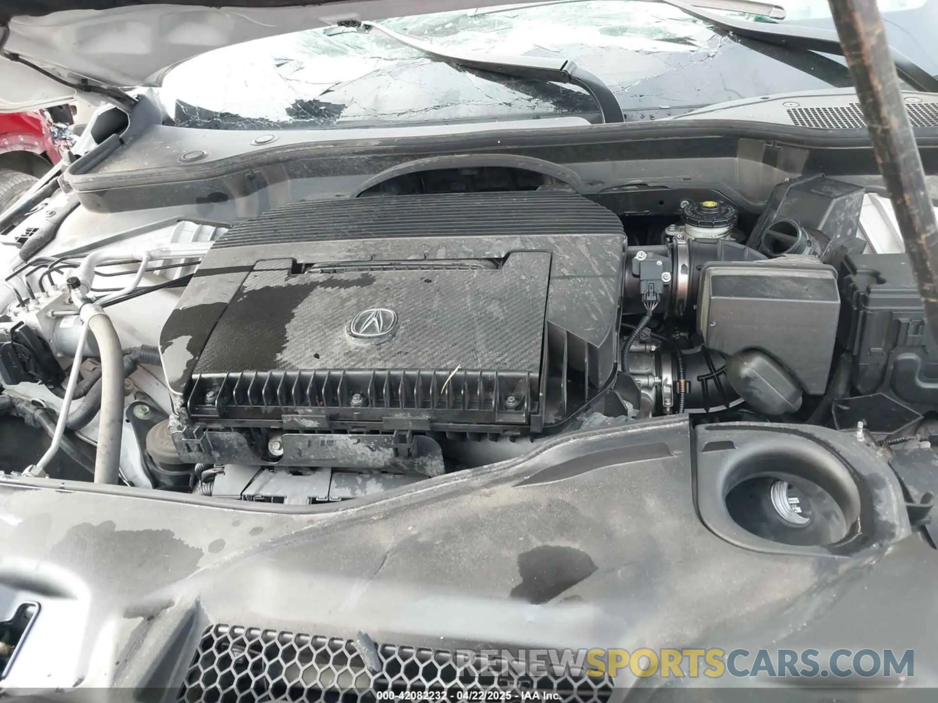 10 Photograph of a damaged car 5J8YD9H41NL007033 ACURA MDX 2022