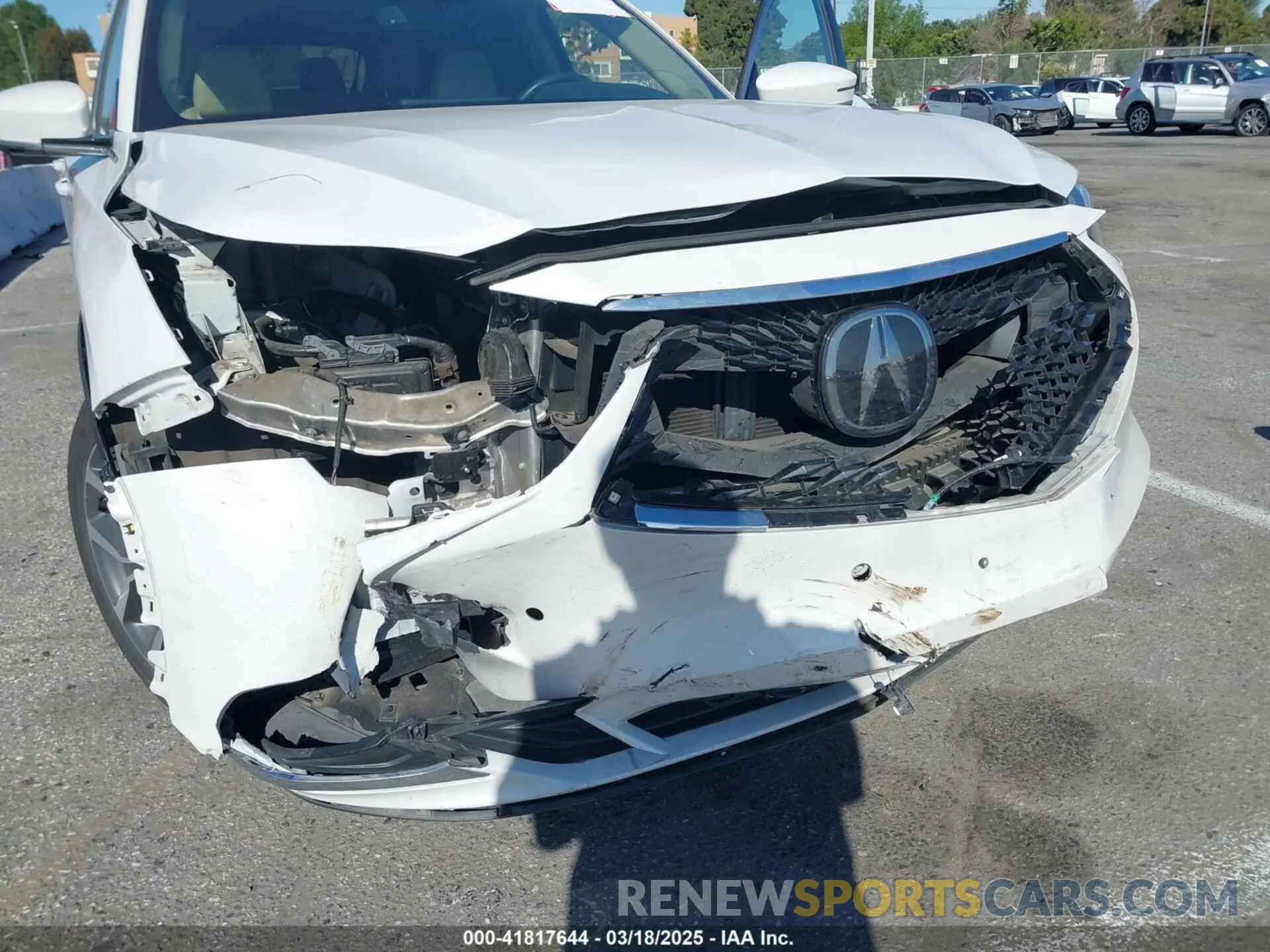 6 Photograph of a damaged car 5J8YD9H48NL000743 ACURA MDX 2022