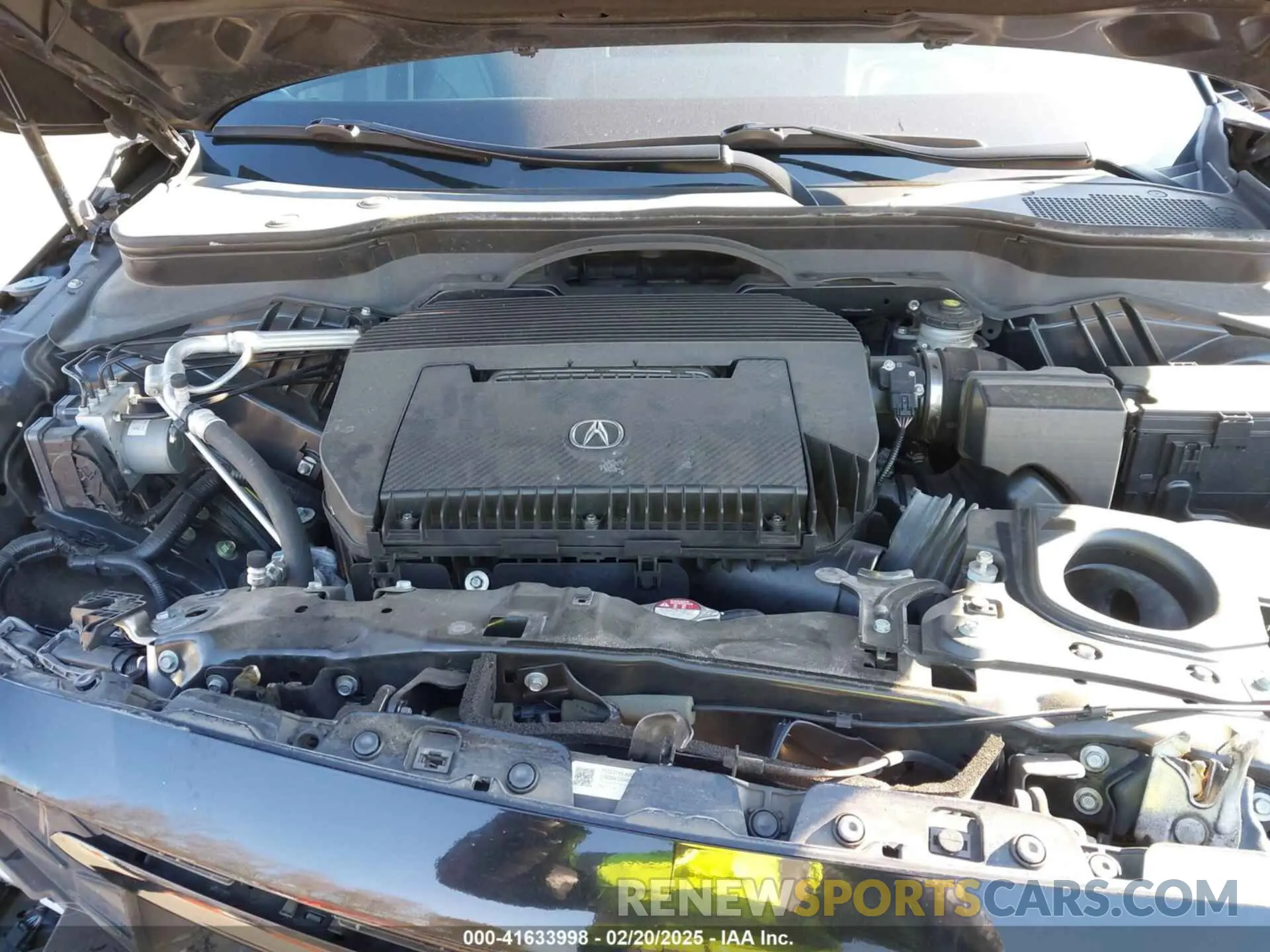 10 Photograph of a damaged car 5J8YE1H02NL002158 ACURA MDX 2022