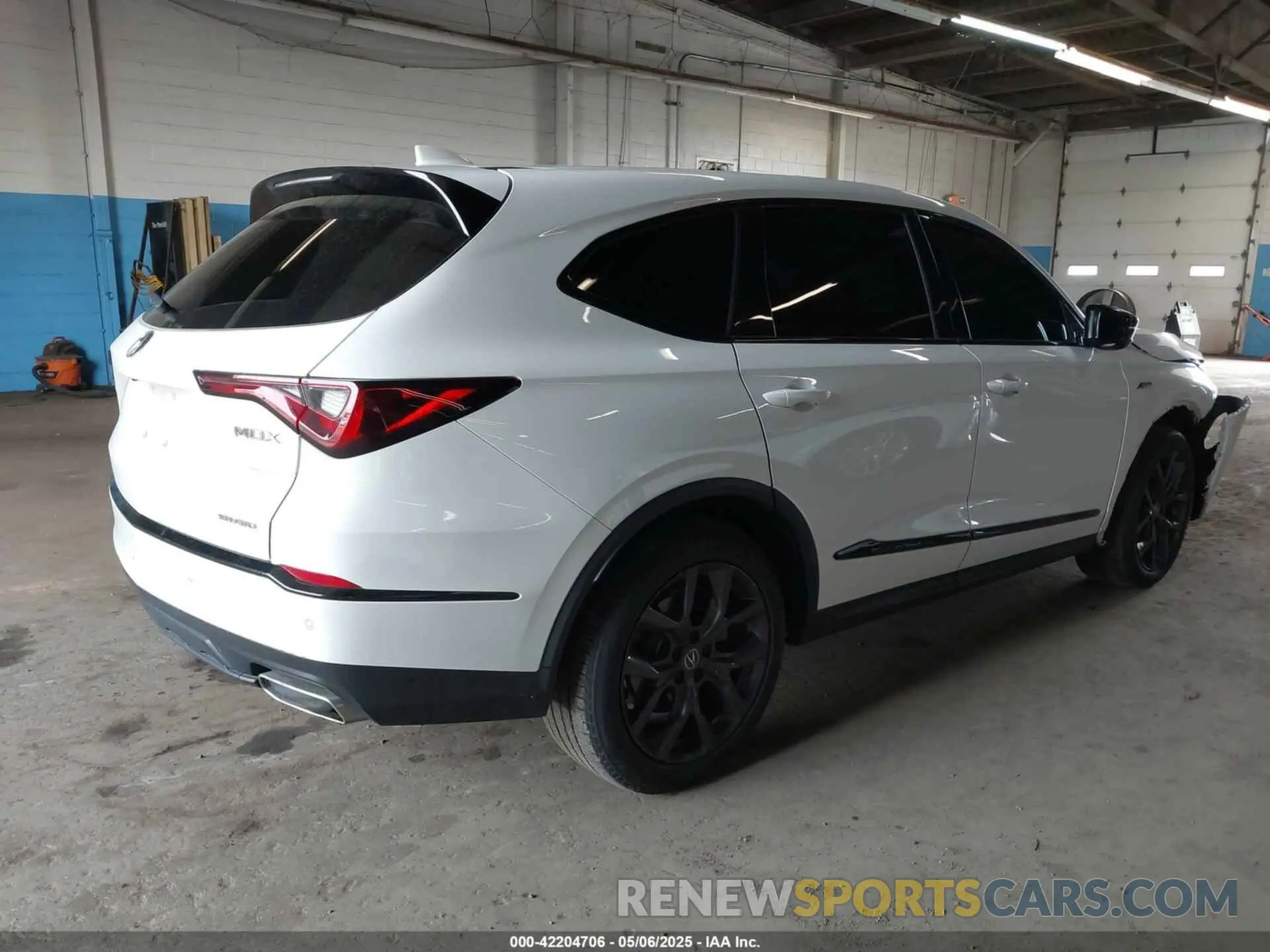 4 Фотография поврежденного автомобиля 5J8YE1H06NL038869 ACURA MDX 2022