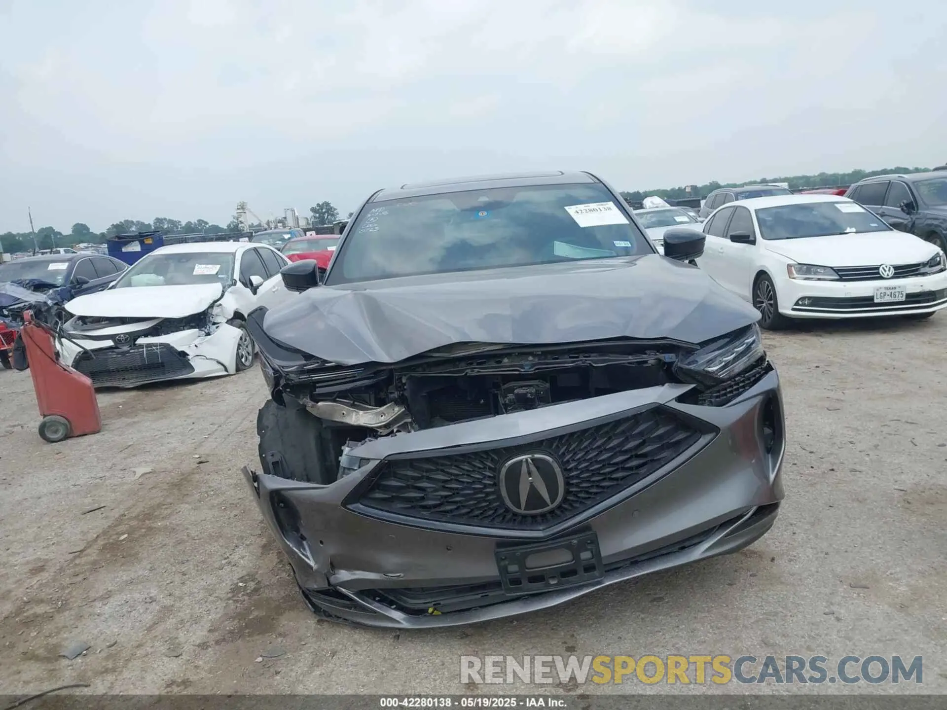 12 Фотография поврежденного автомобиля 5J8YE1H06NL050763 ACURA MDX 2022