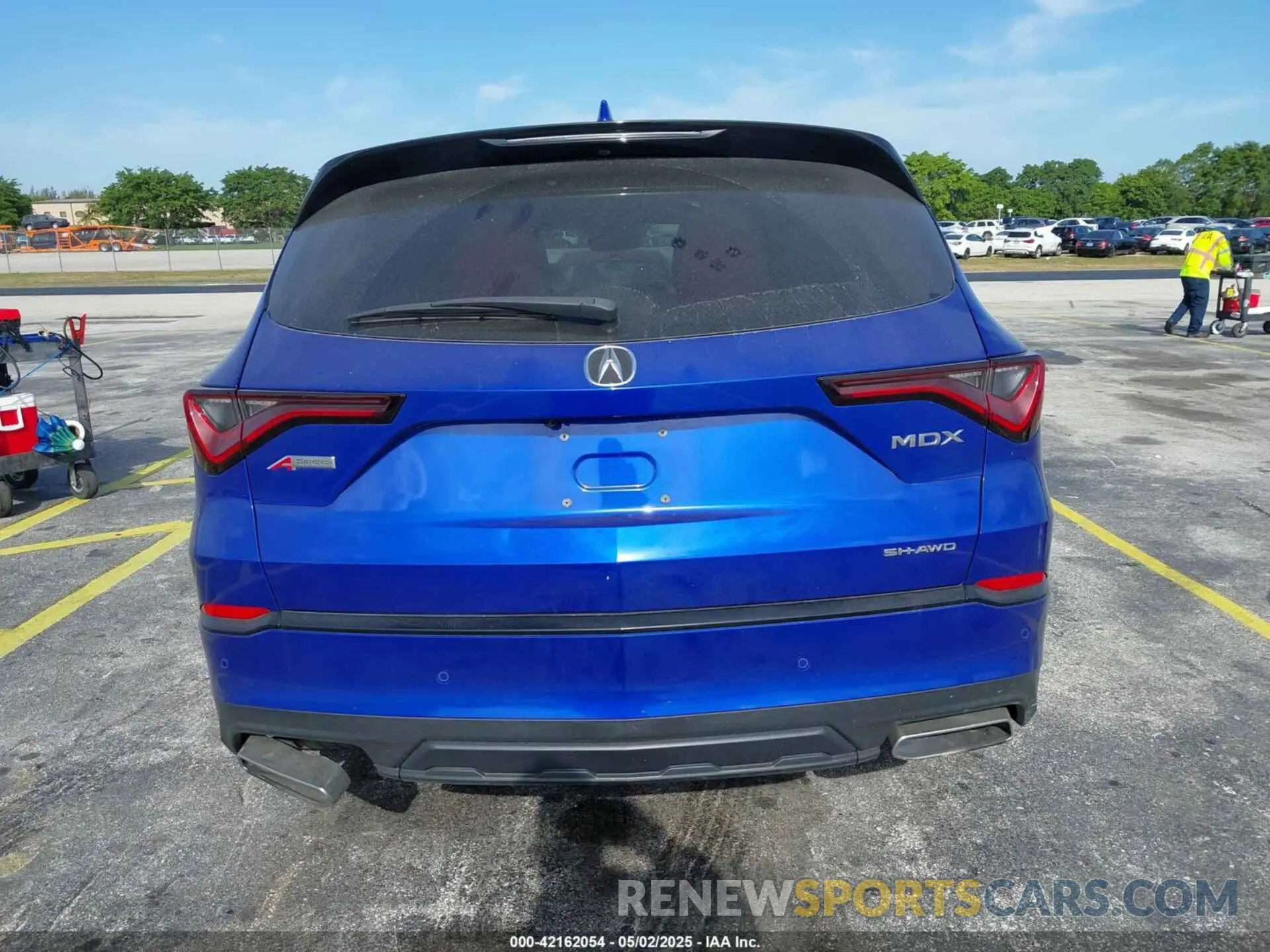 15 Photograph of a damaged car 5J8YE1H0XNL046330 ACURA MDX 2022